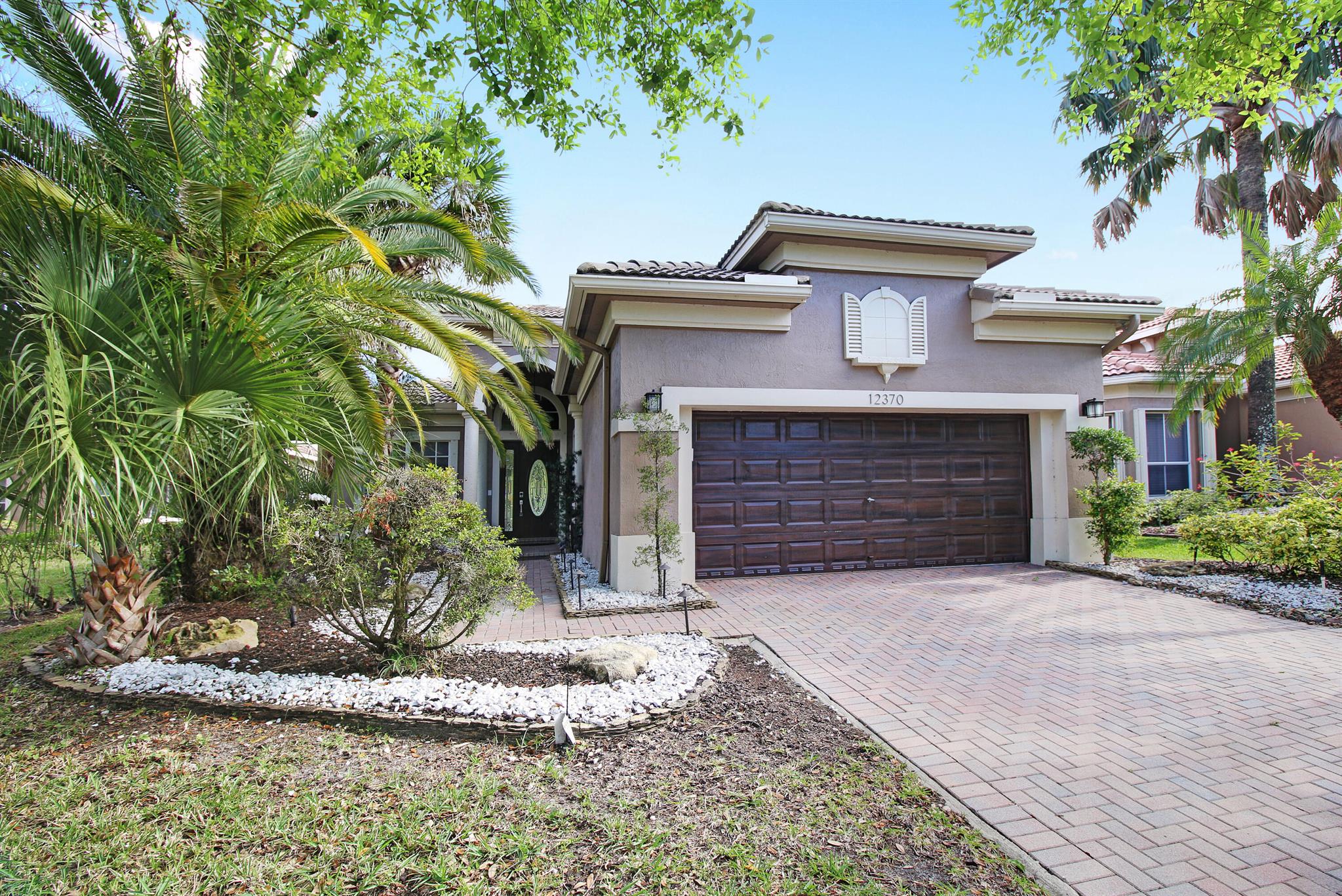 12370 NW 78th Manor