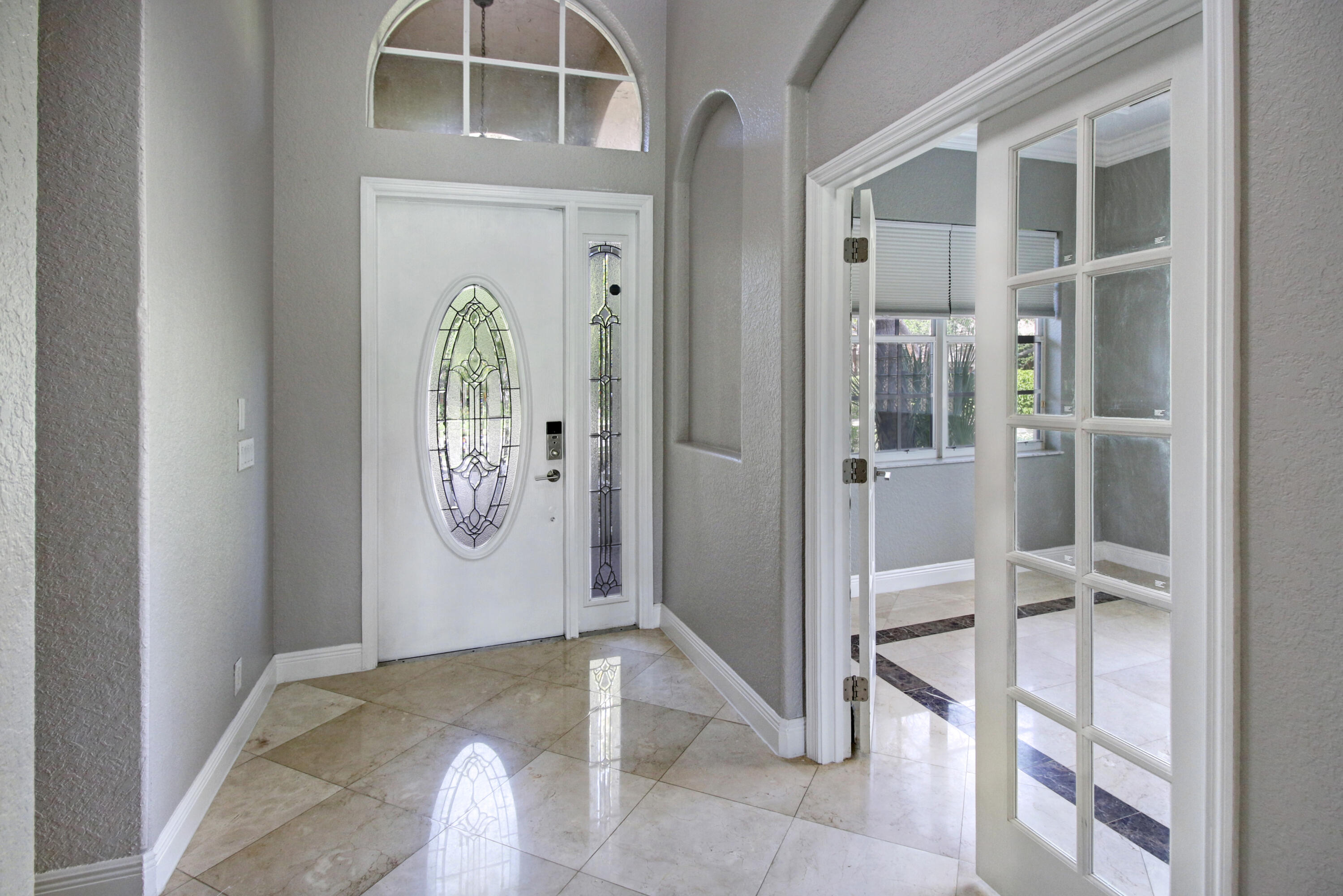 12370 NW 78th Manor