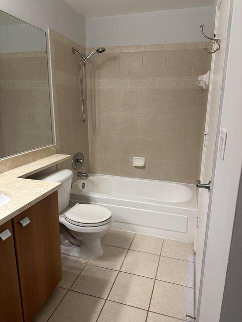 1385 Crystal Way N N