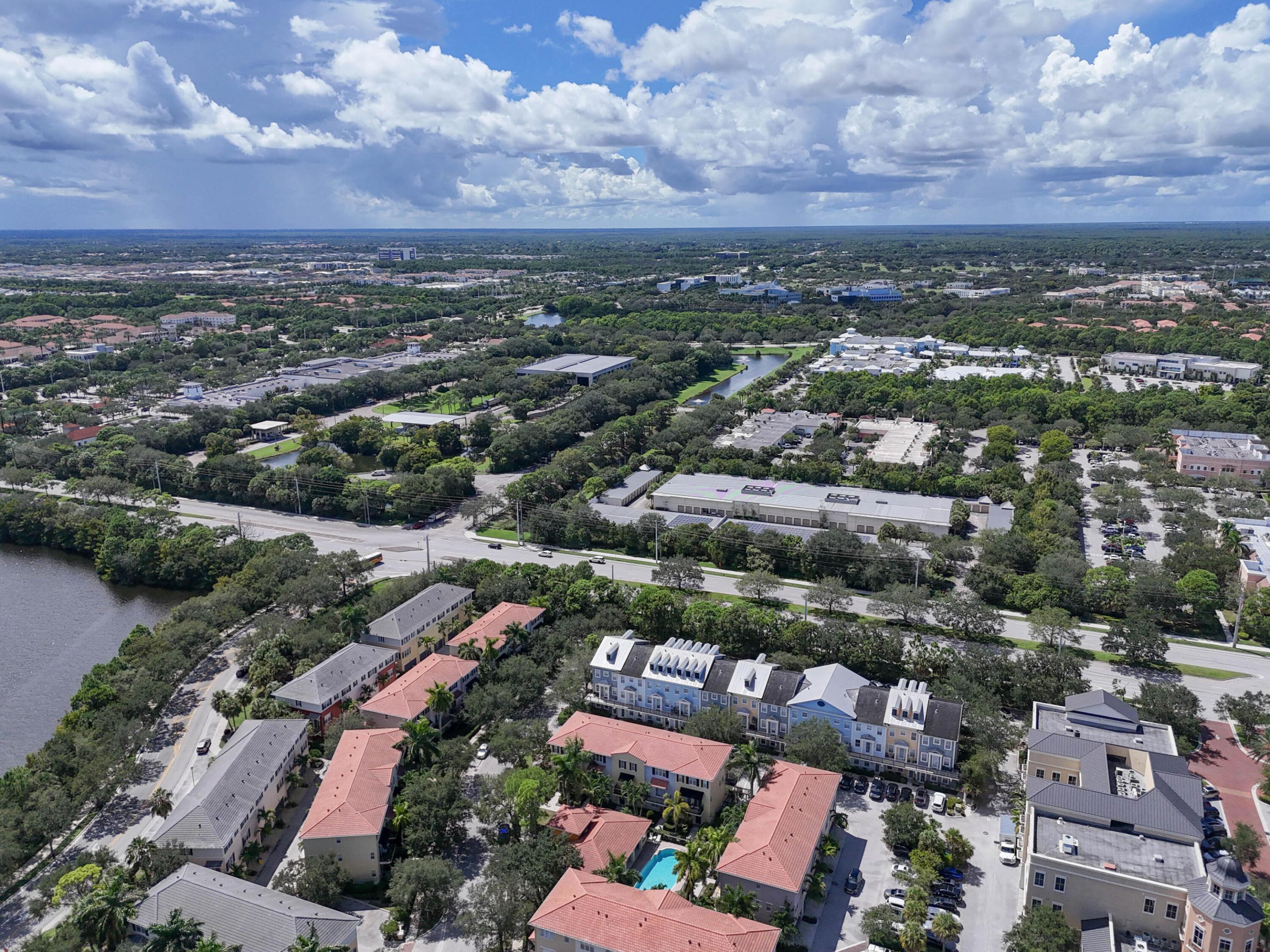 143 Greenwich Circle