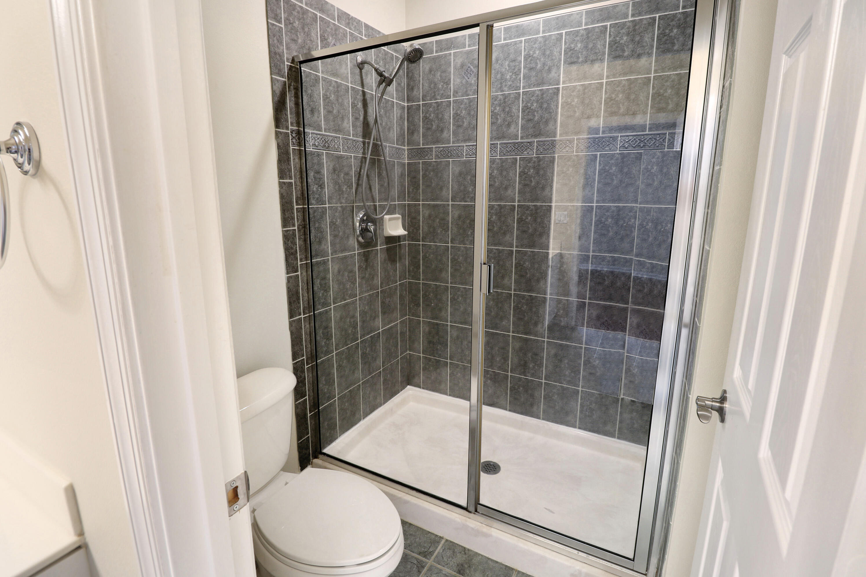 143 Greenwich Circle