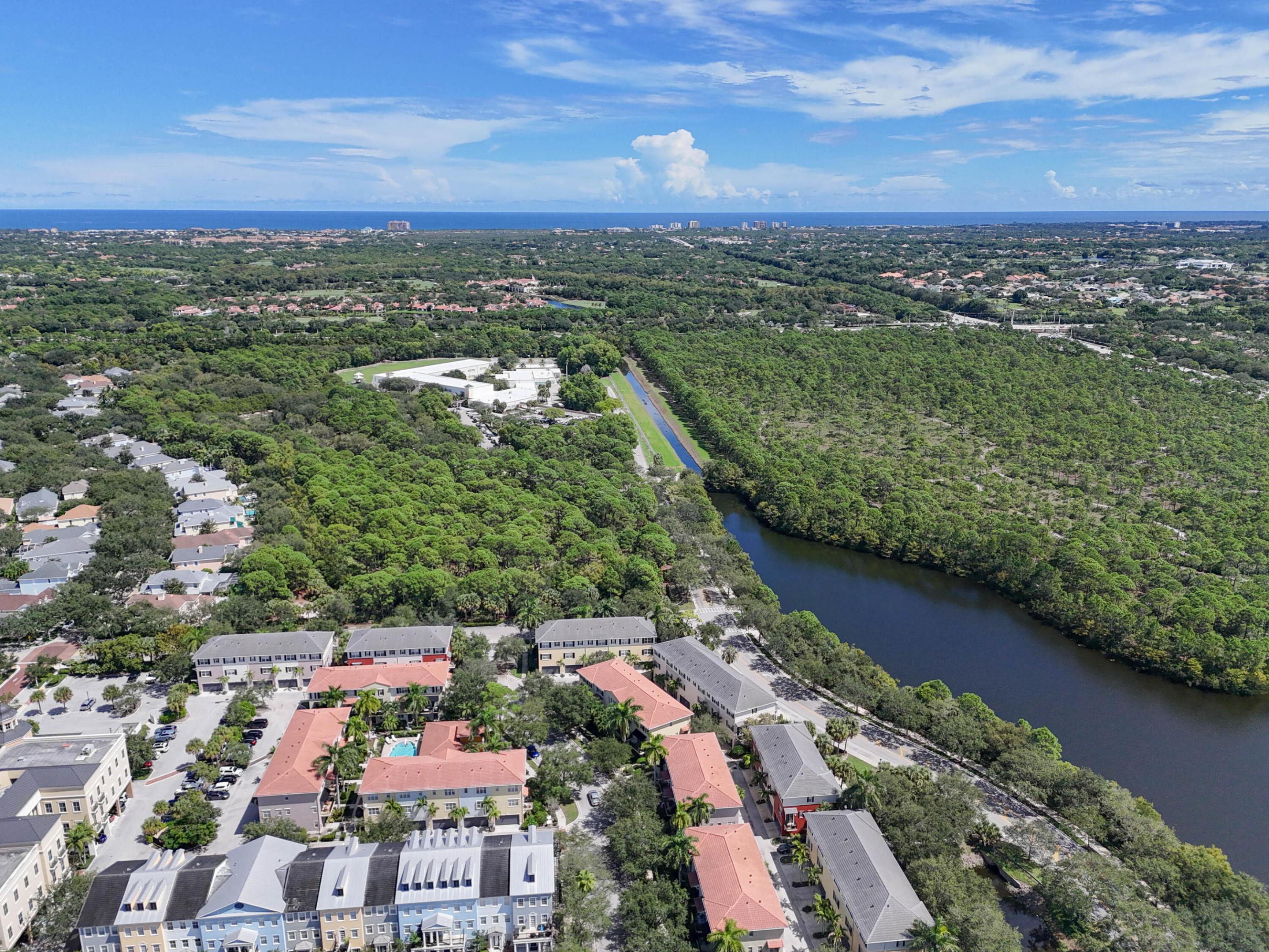 143 Greenwich Circle