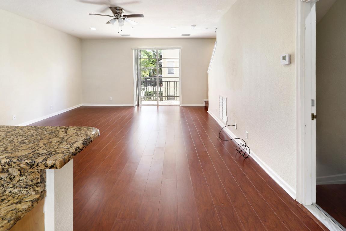 143 Greenwich Circle