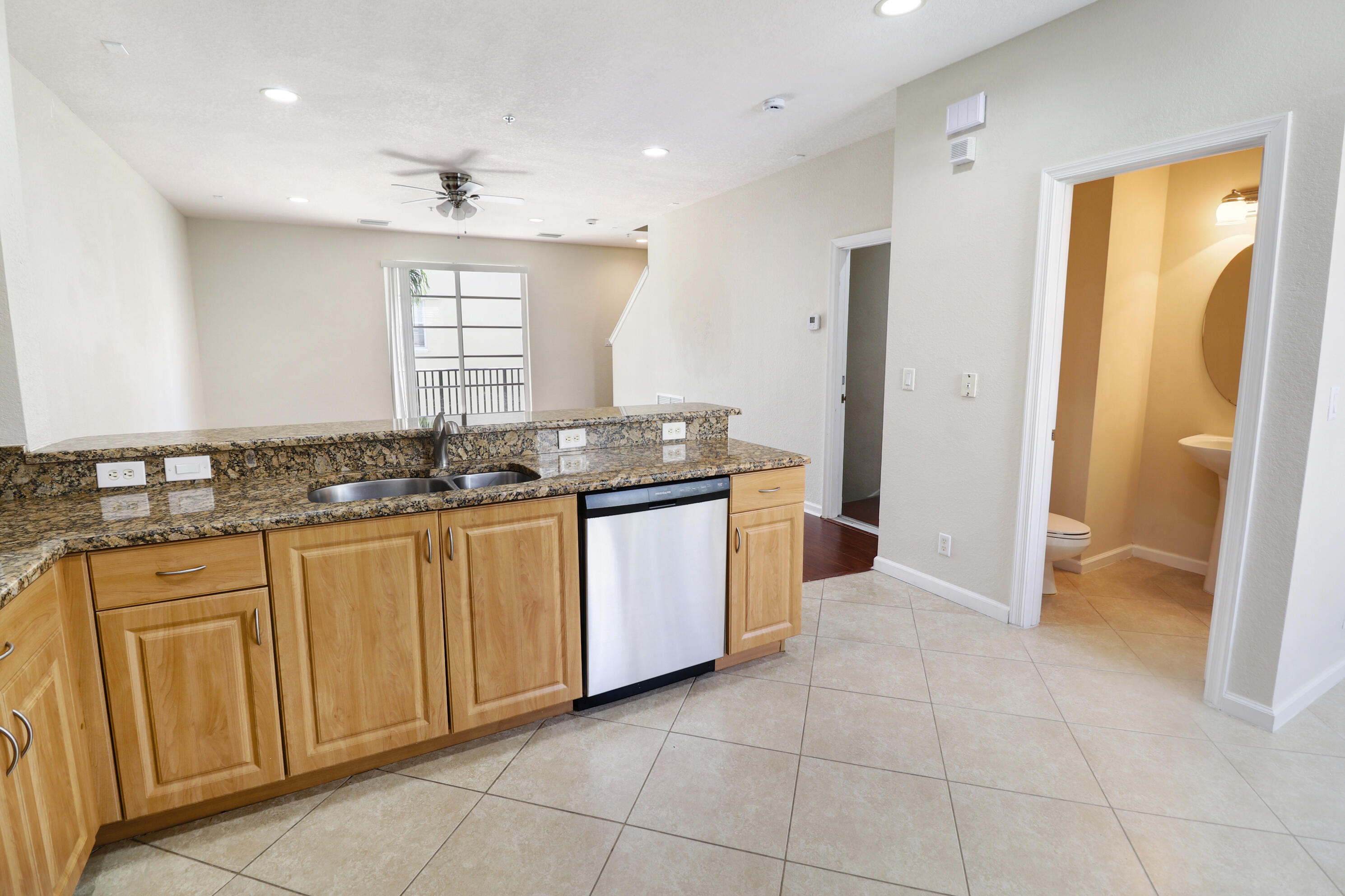 143 Greenwich Circle