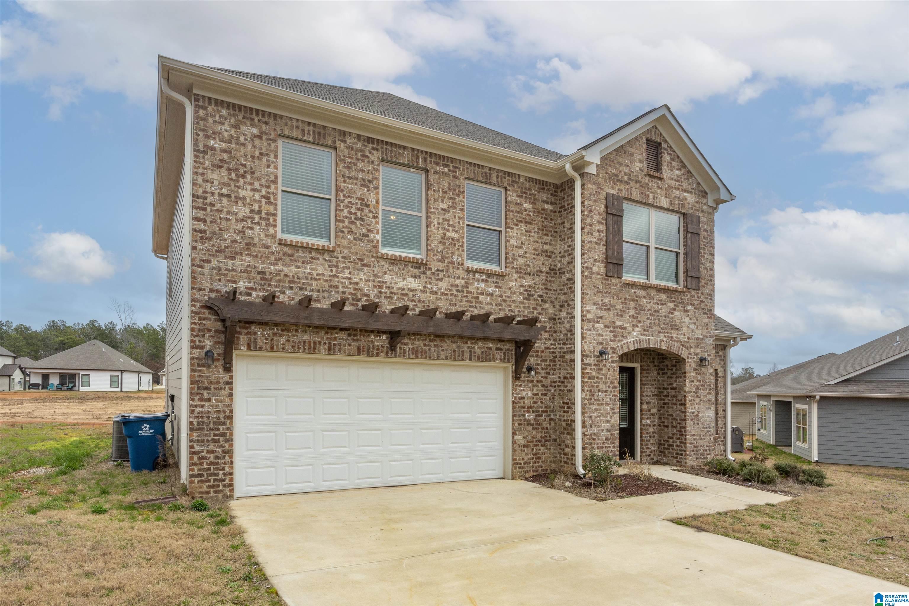 505 RIDGE VIEW CIRCLE