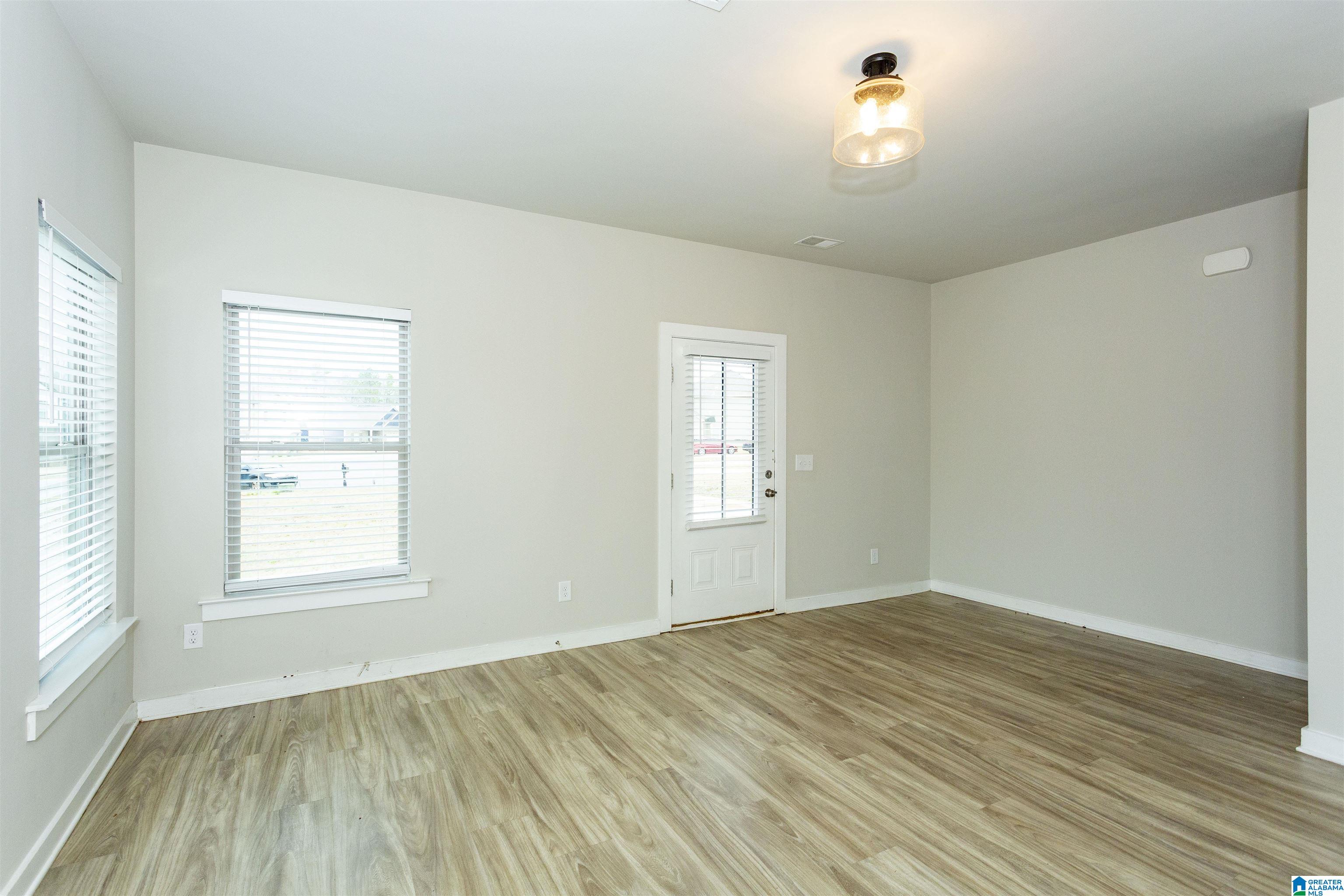 505 RIDGE VIEW CIRCLE