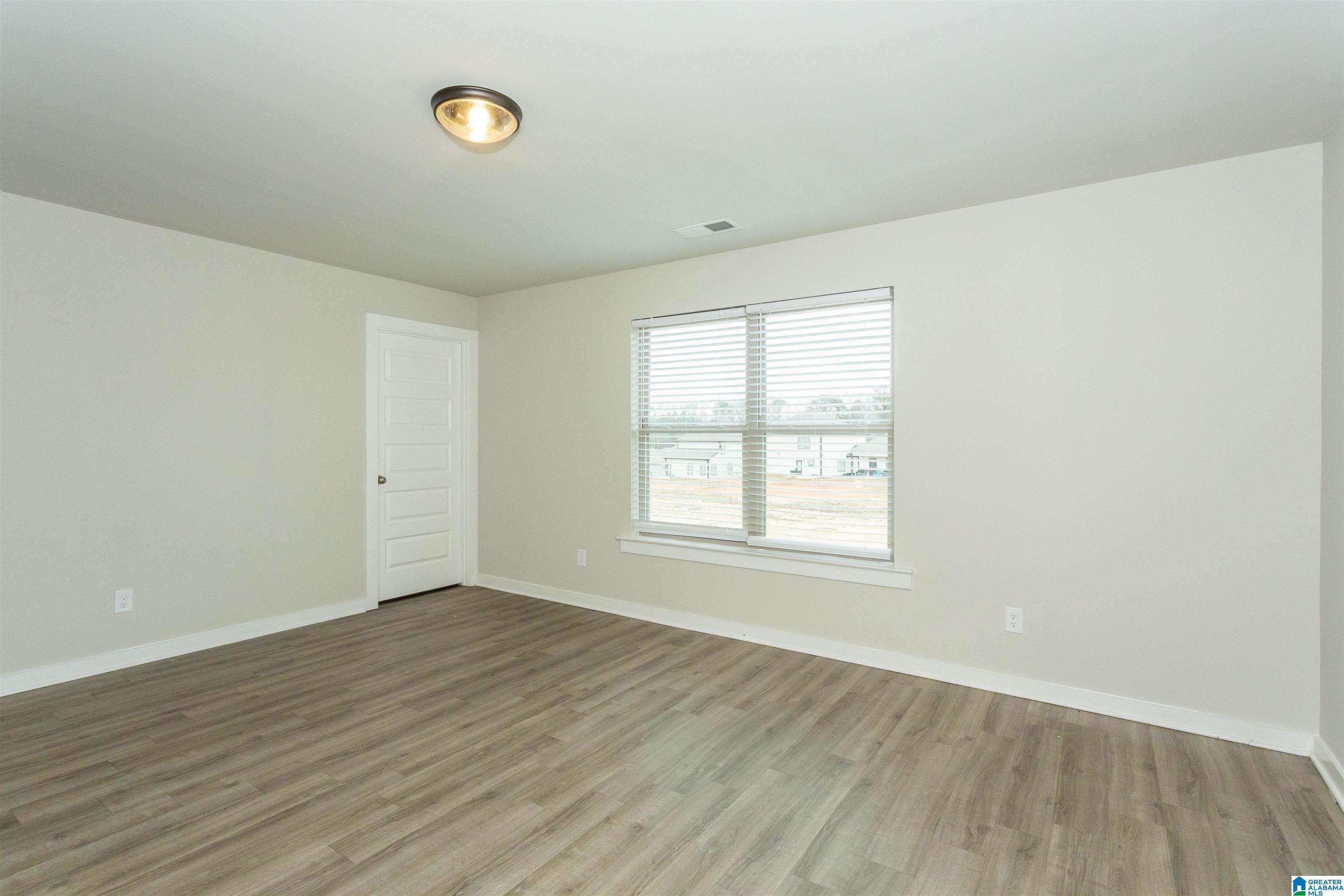 505 RIDGE VIEW CIRCLE