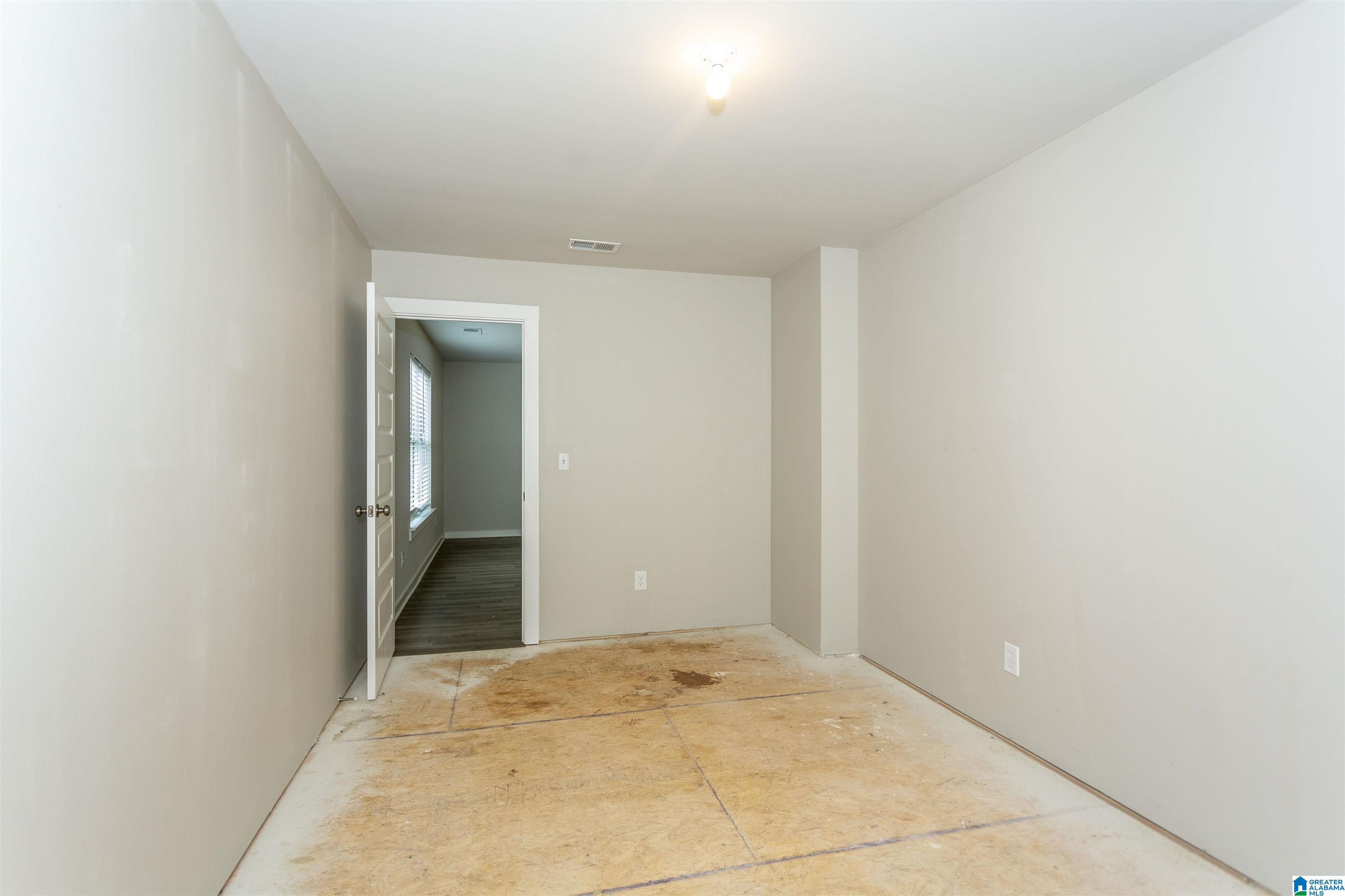 505 RIDGE VIEW CIRCLE