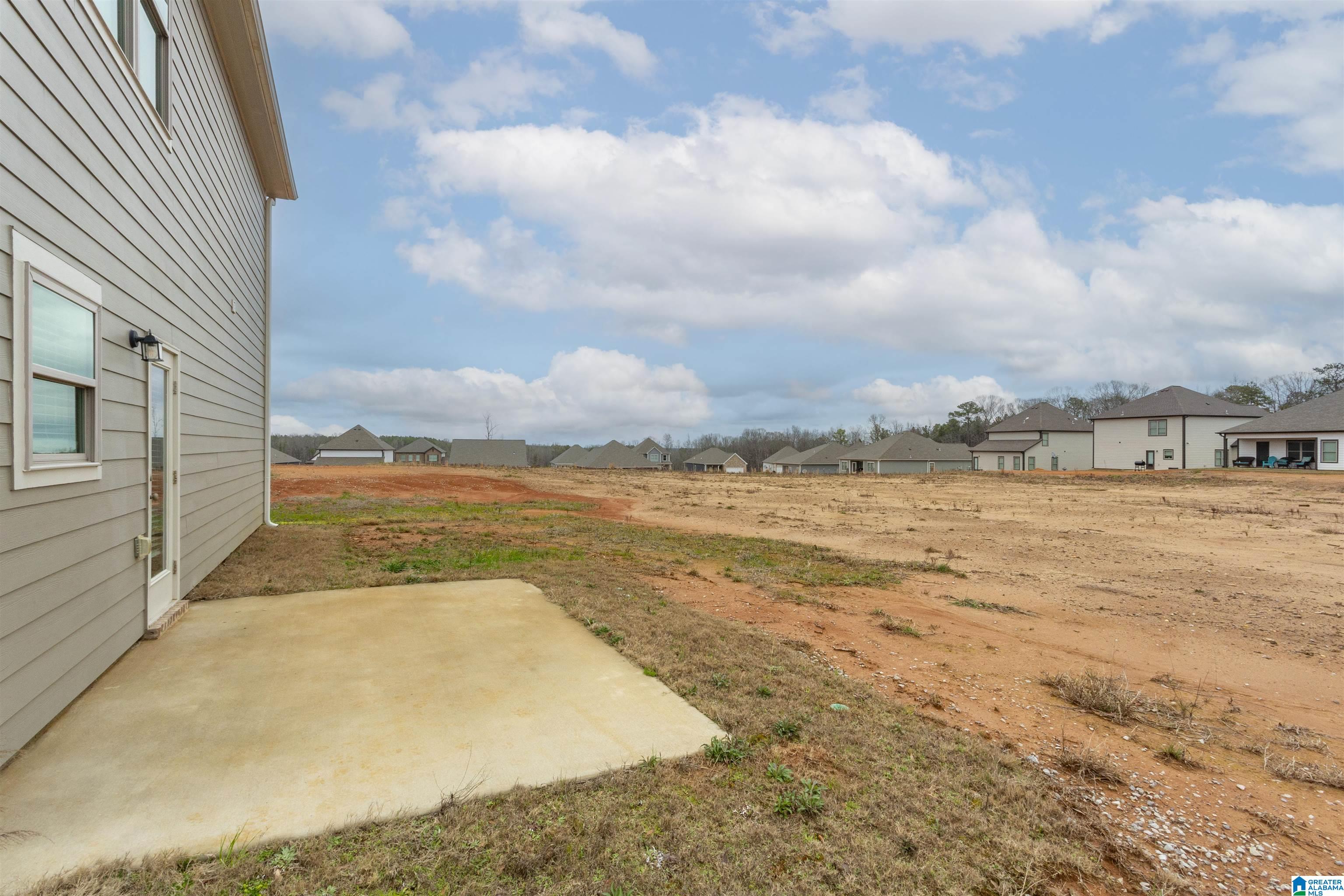 505 RIDGE VIEW CIRCLE