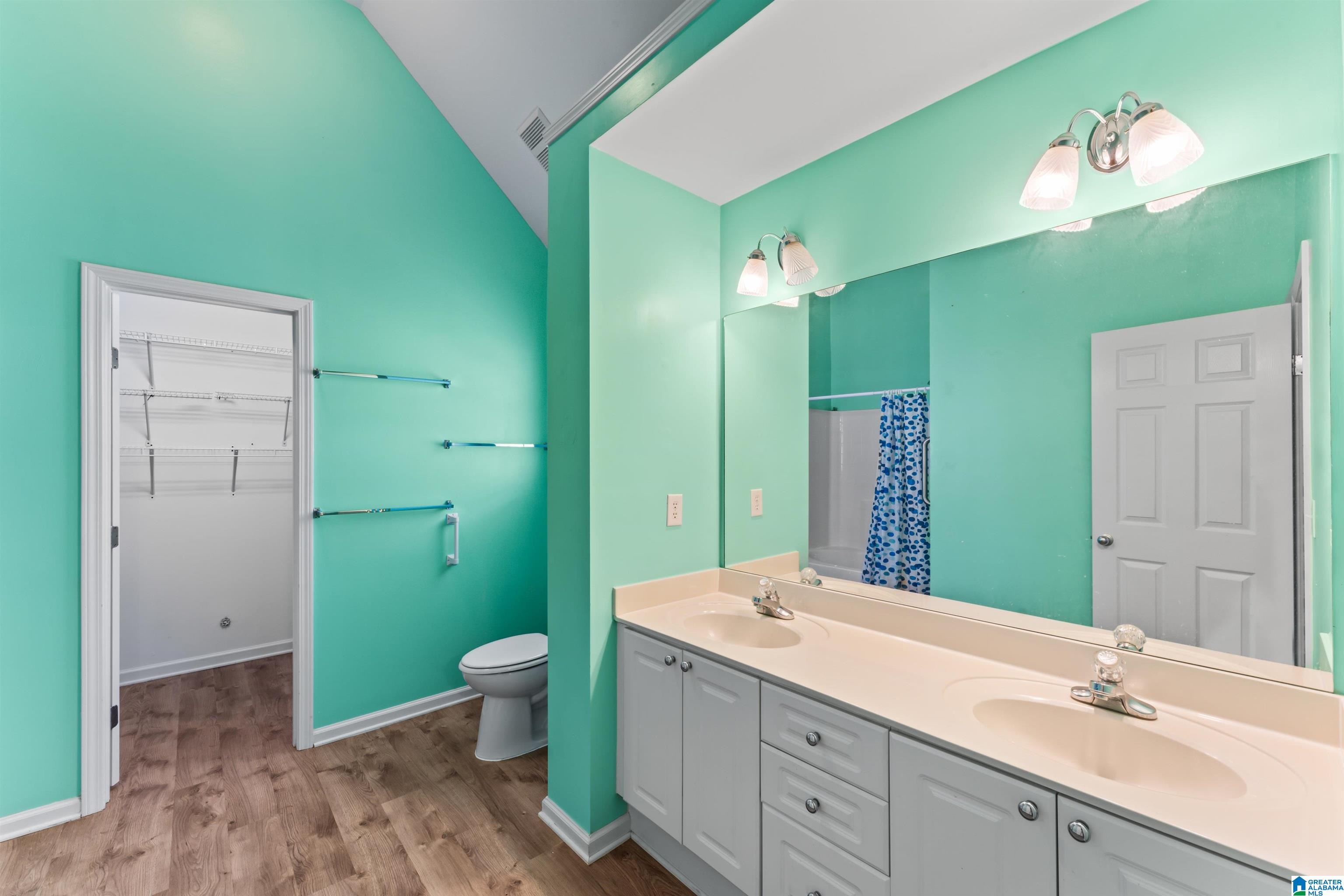 3918 CAYLAN COVE