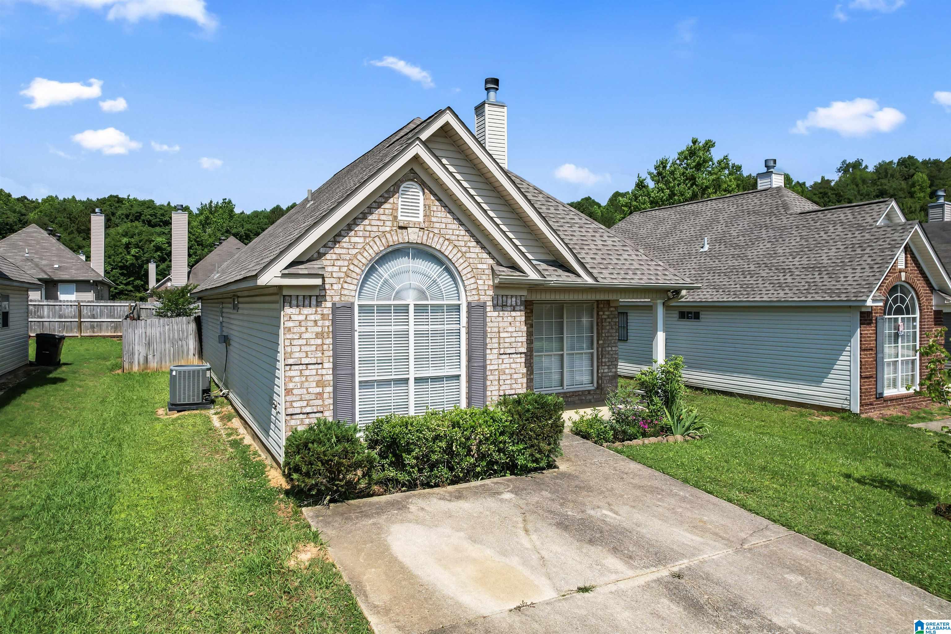 3918 CAYLAN COVE