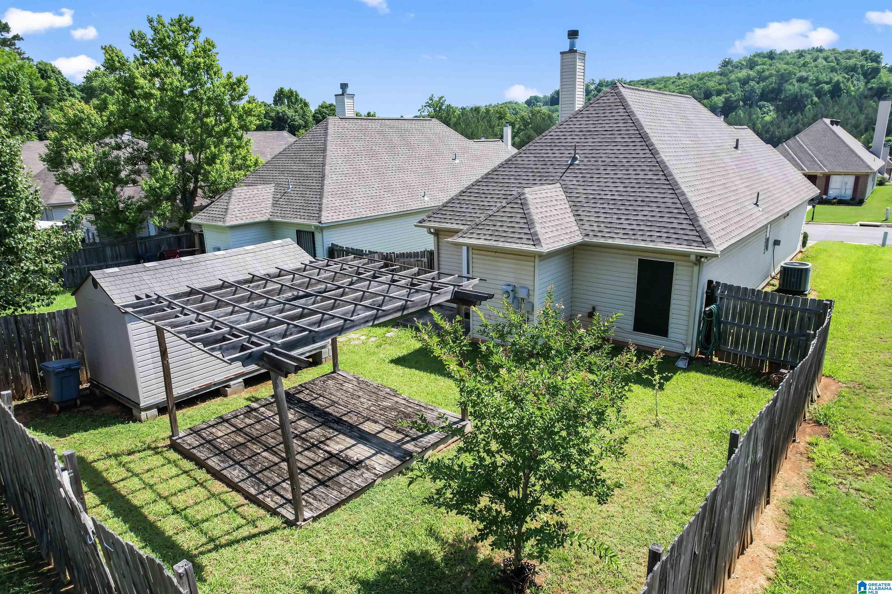 3918 CAYLAN COVE