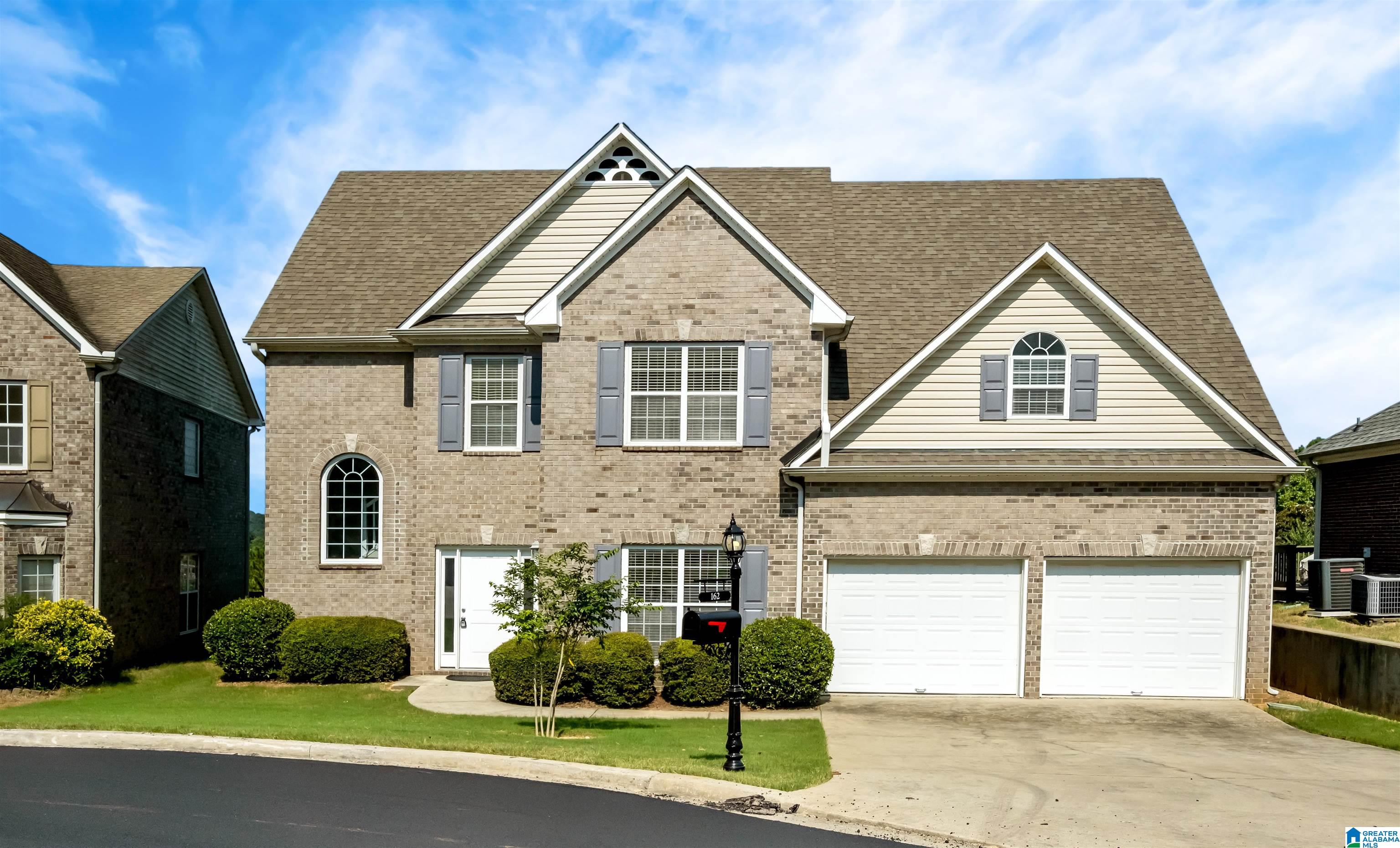 162 VILLAGE LANE