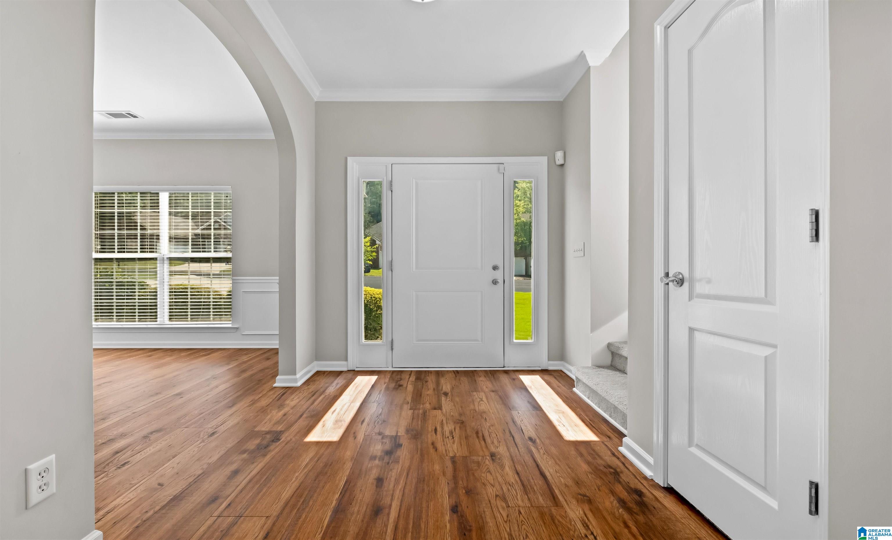 162 VILLAGE LANE