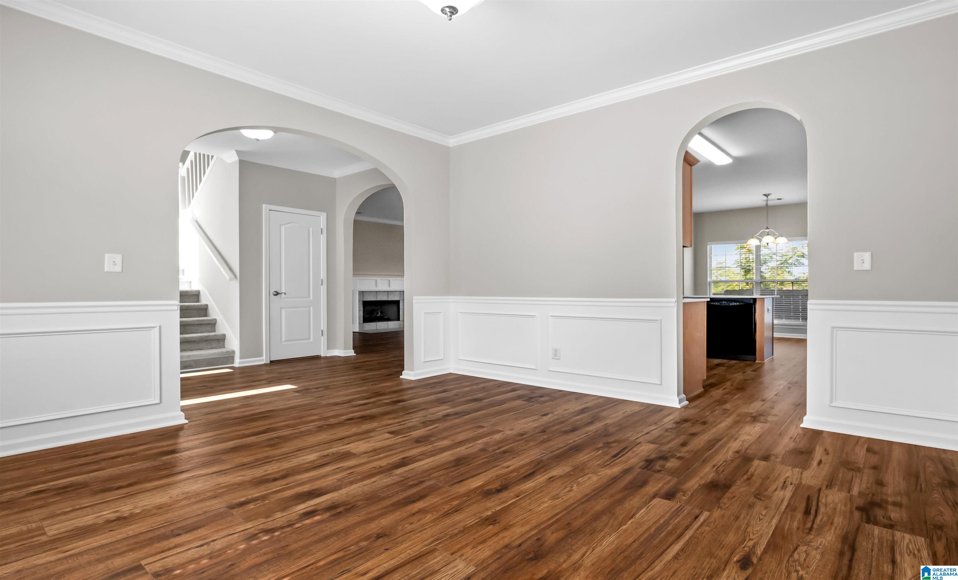 162 VILLAGE LANE