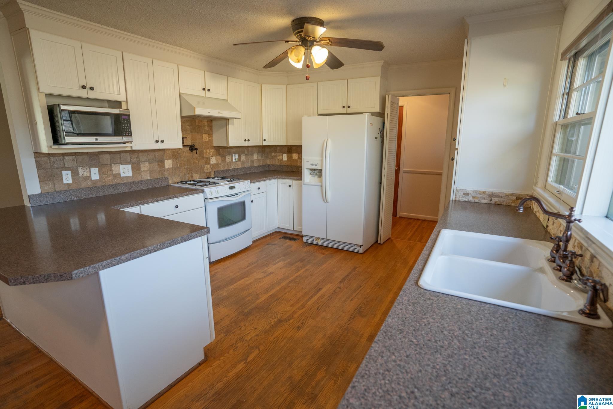 1224 SCHOOL ROAD SE