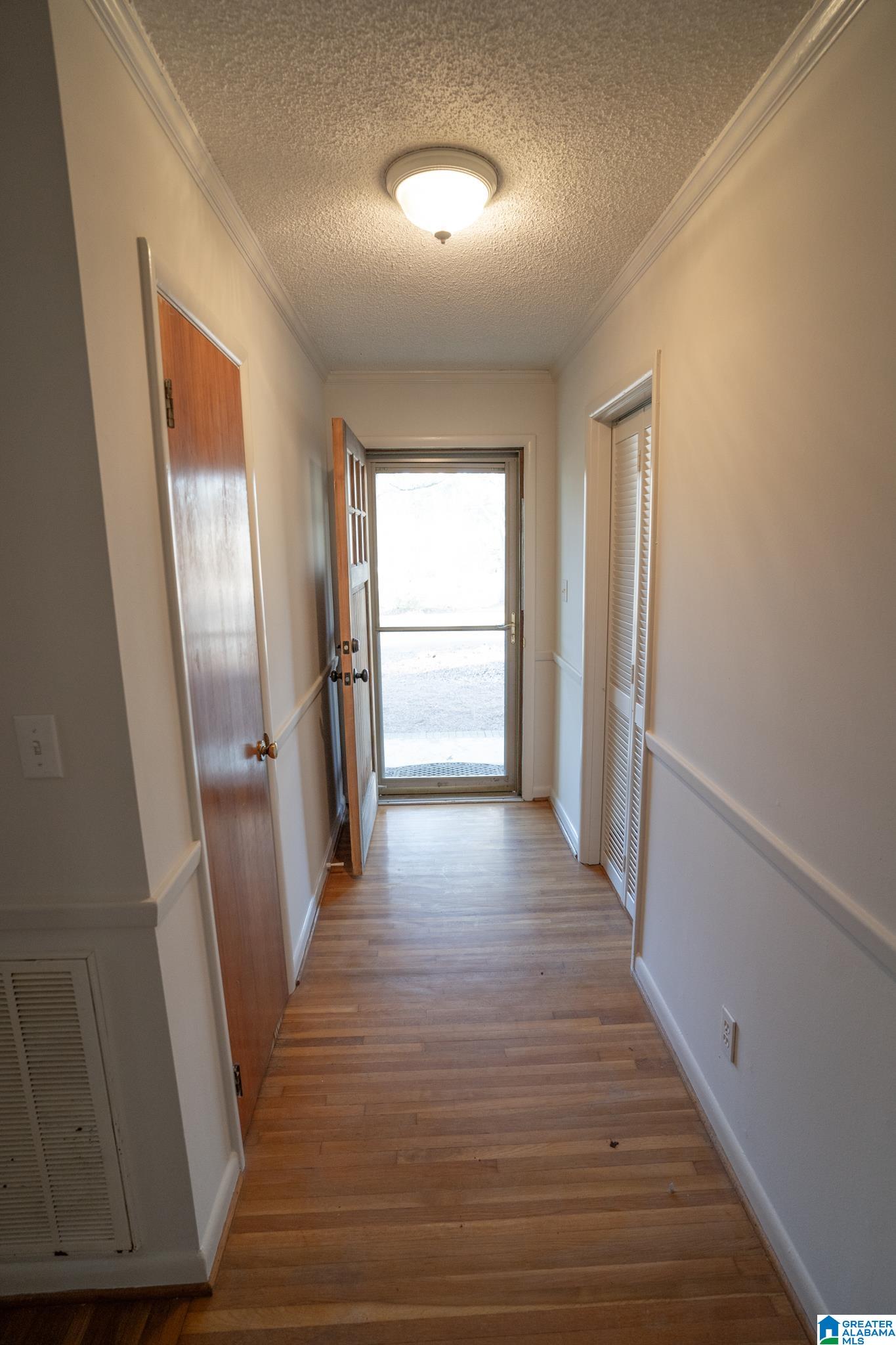 1224 SCHOOL ROAD SE