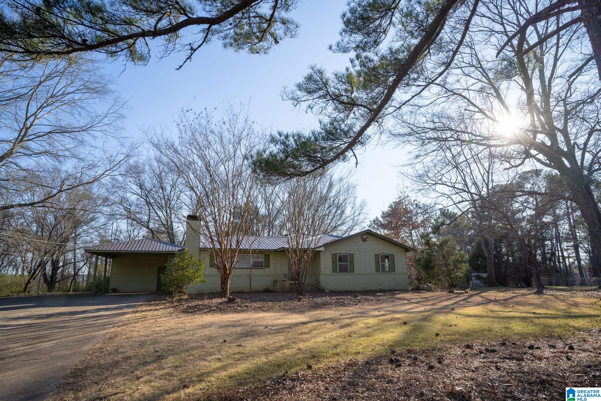 1224 SCHOOL ROAD SE