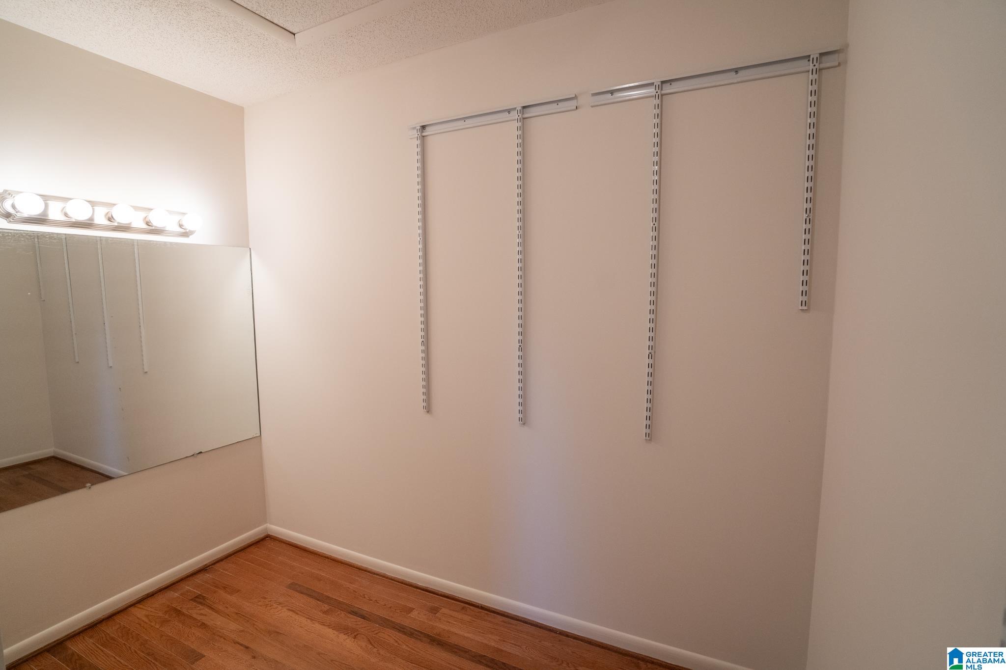 1224 SCHOOL ROAD SE