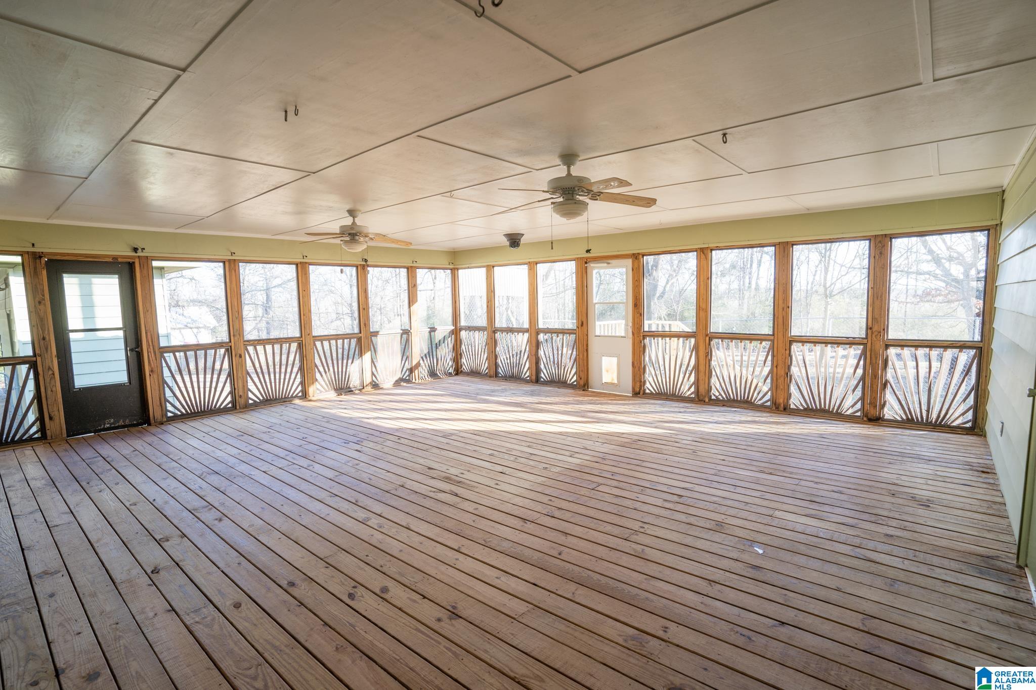 1224 SCHOOL ROAD SE
