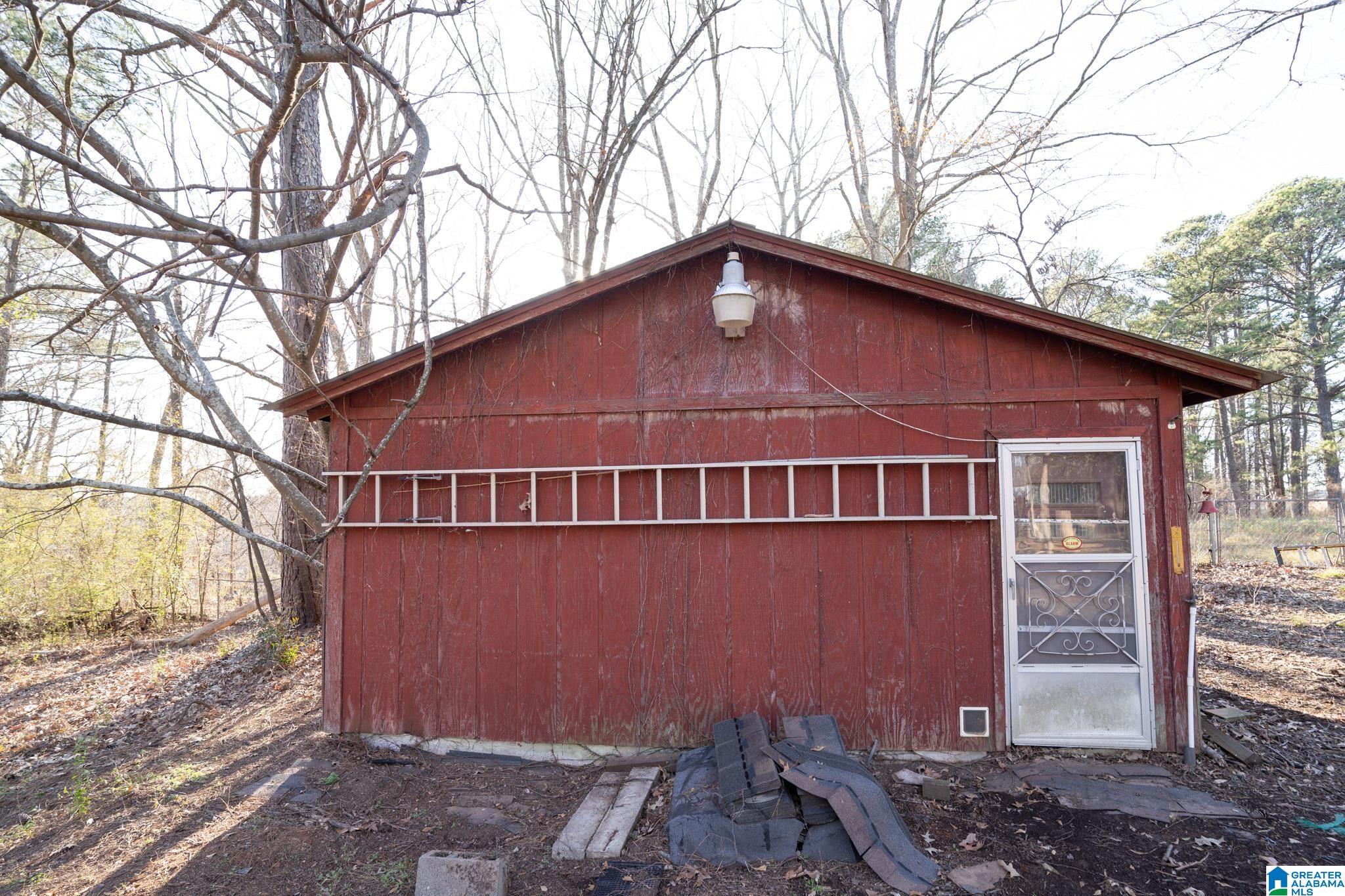 1224 SCHOOL ROAD SE