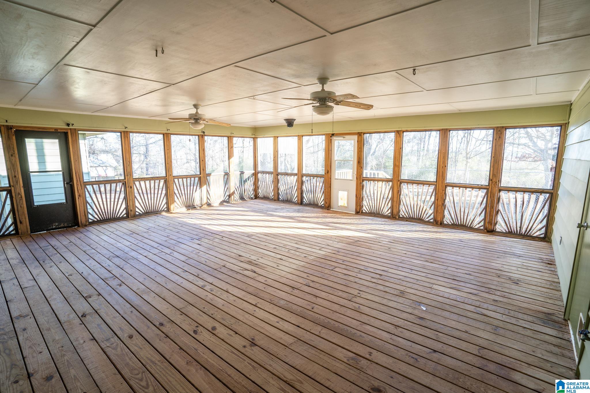 1224 SCHOOL ROAD SE