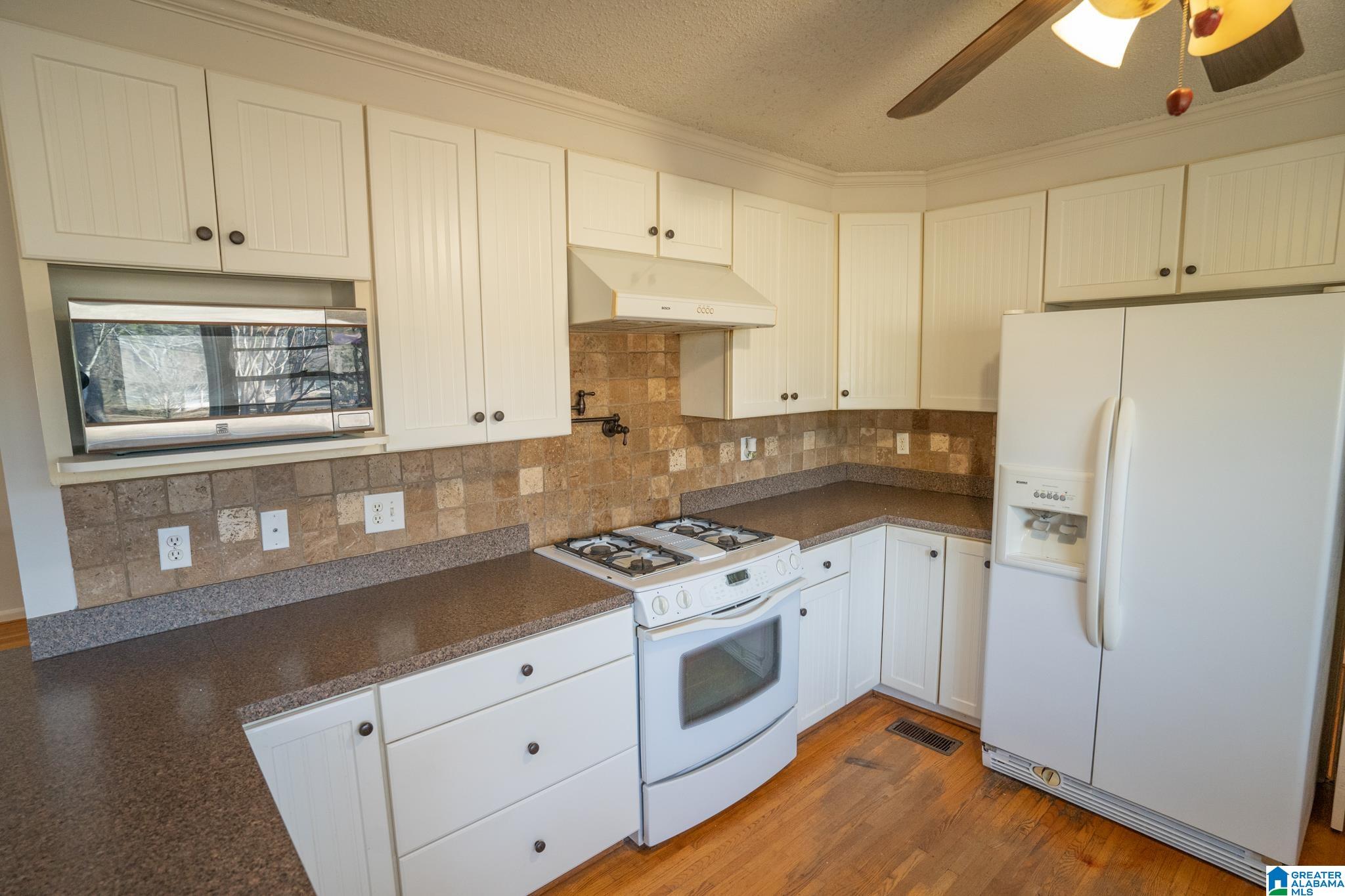 1224 SCHOOL ROAD SE