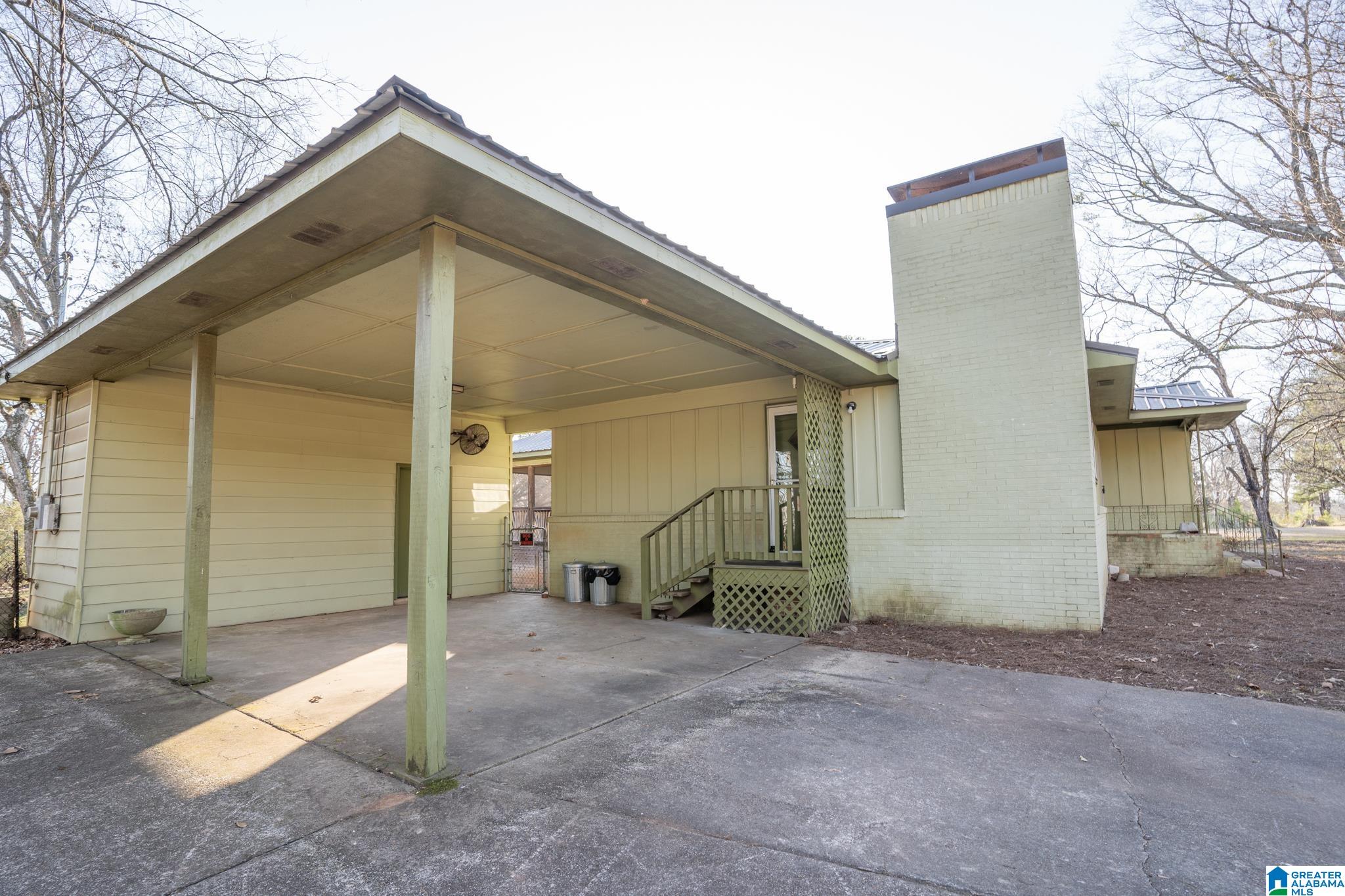 1224 SCHOOL ROAD SE