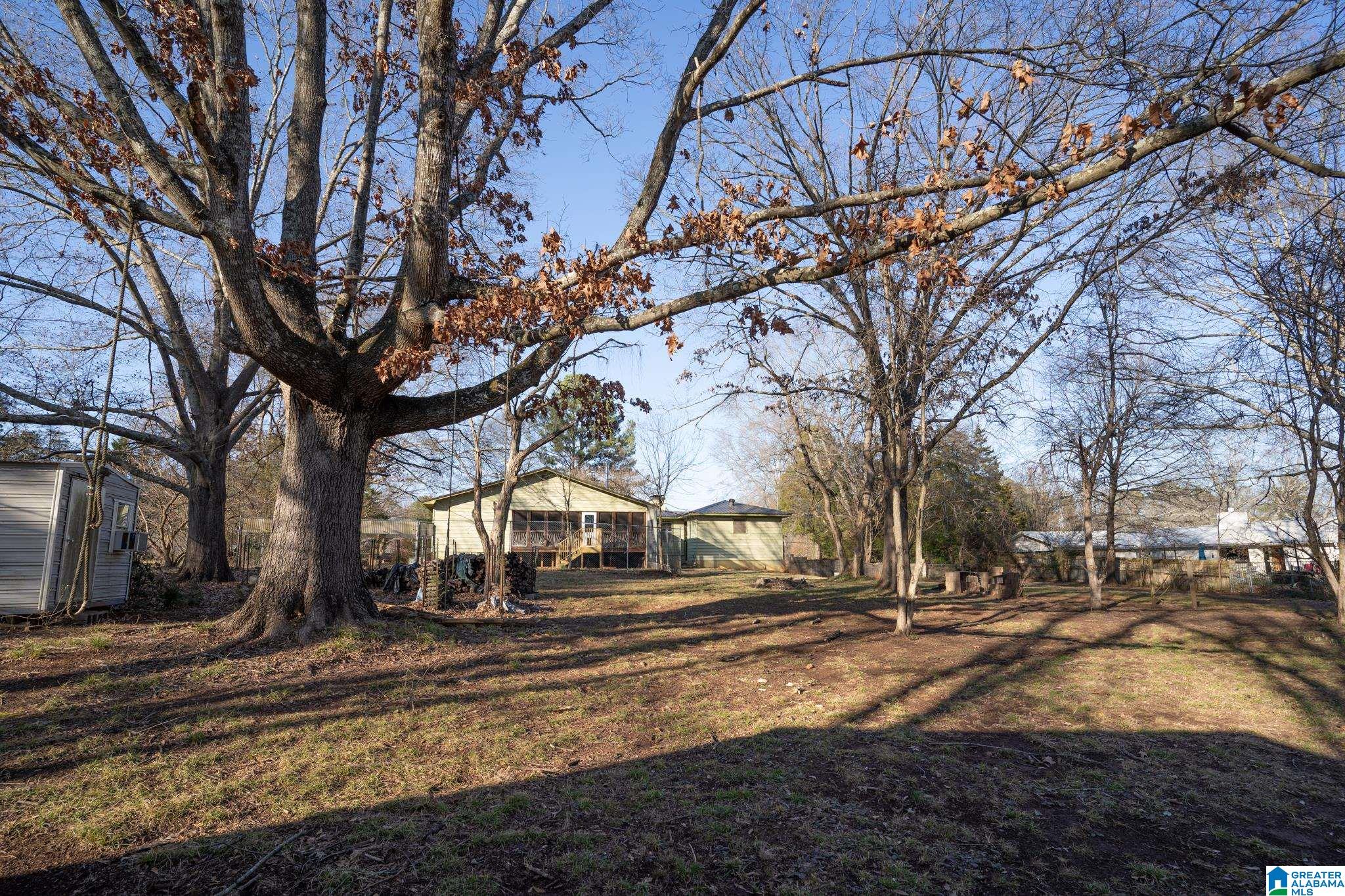 1224 SCHOOL ROAD SE