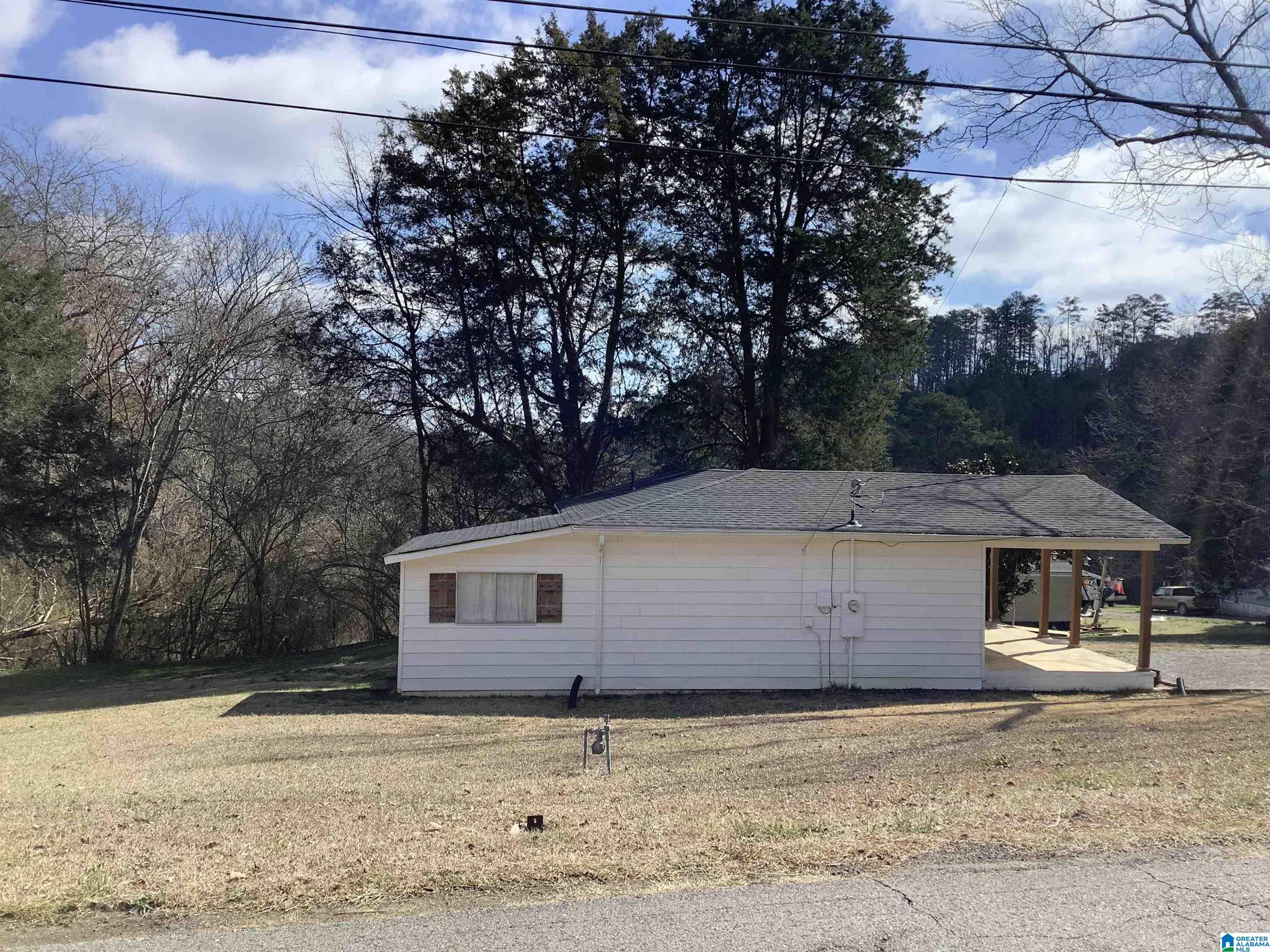 586 ROULAIN ROAD