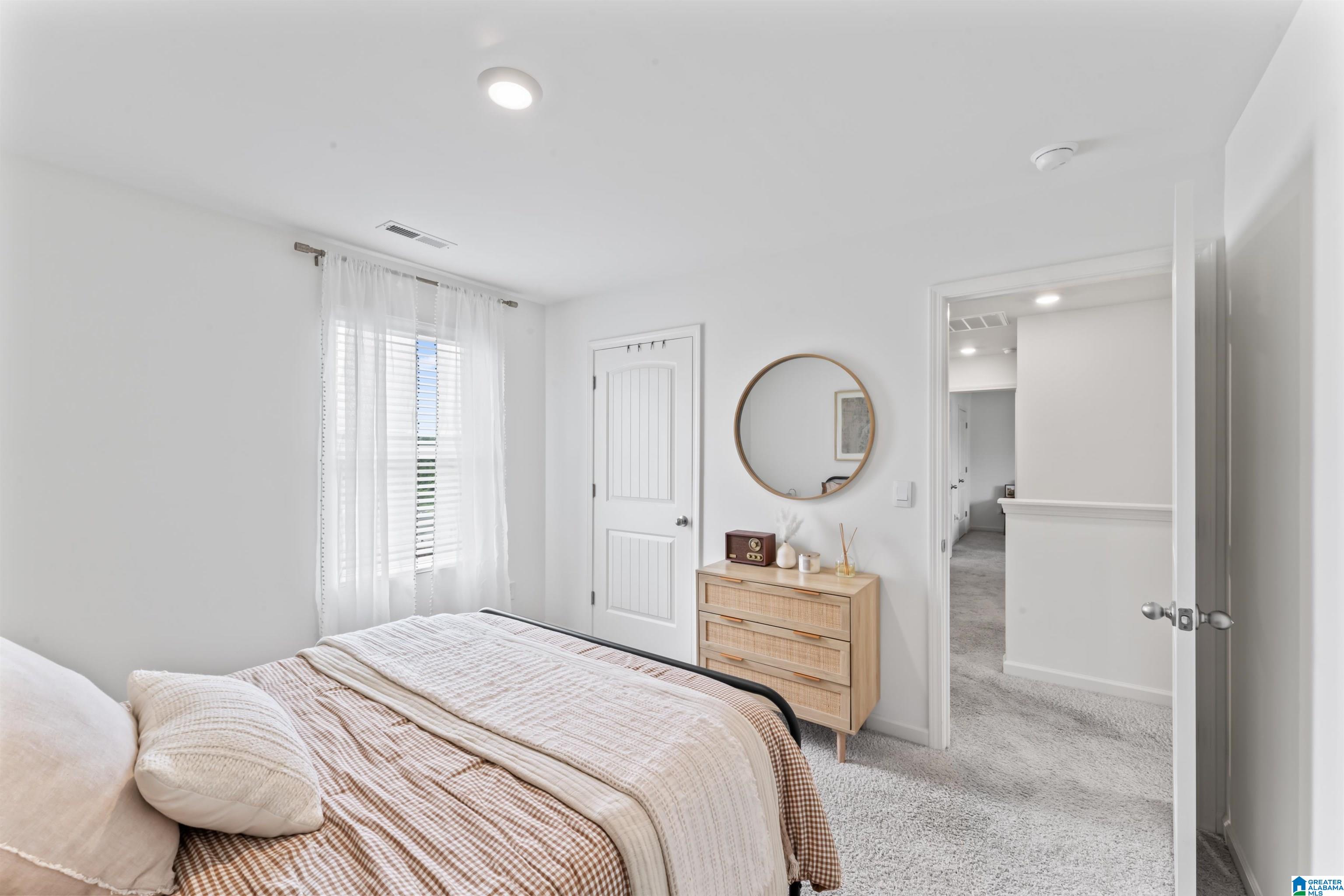 1063 ARCHERS TRAIL EAST