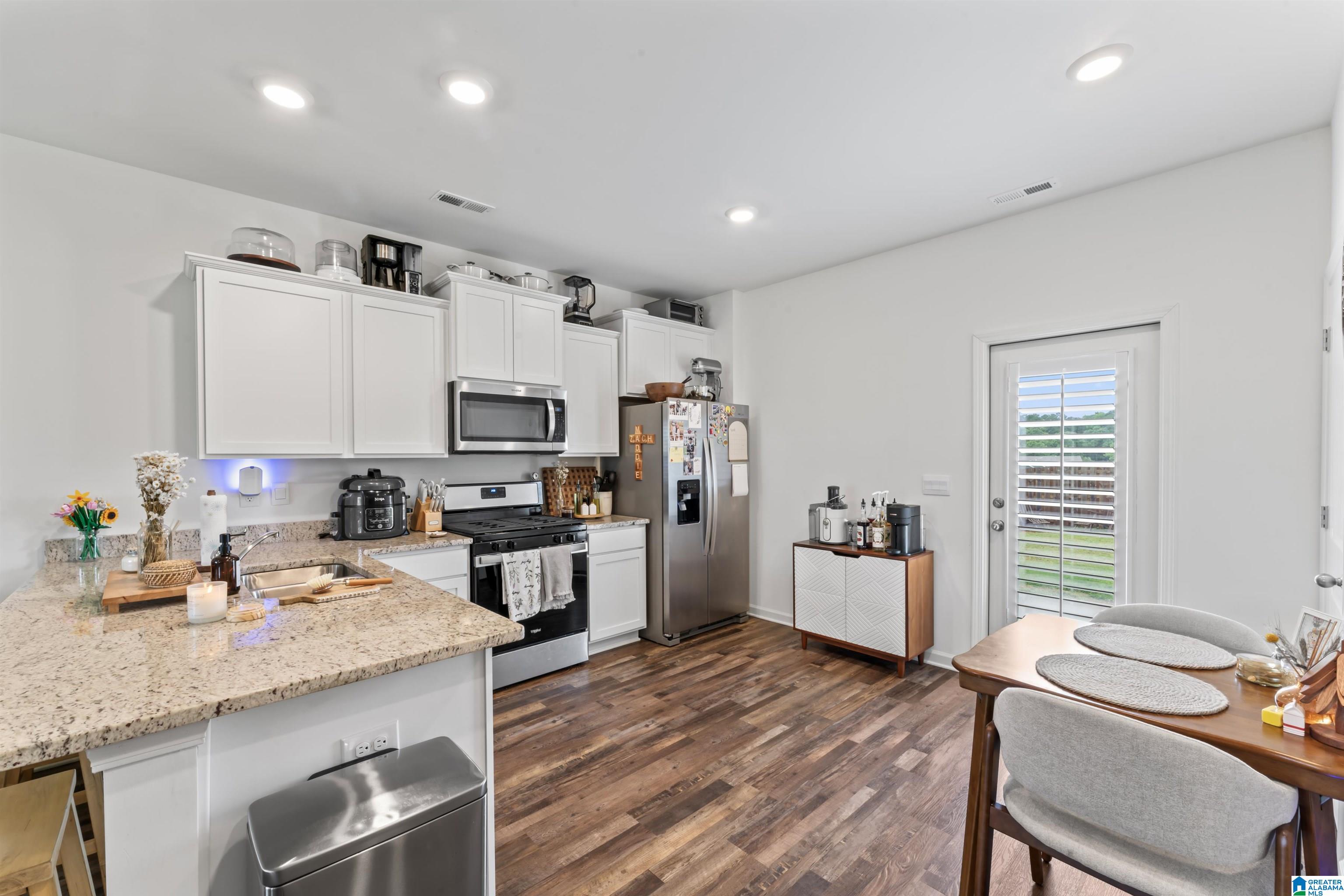 1063 ARCHERS TRAIL EAST