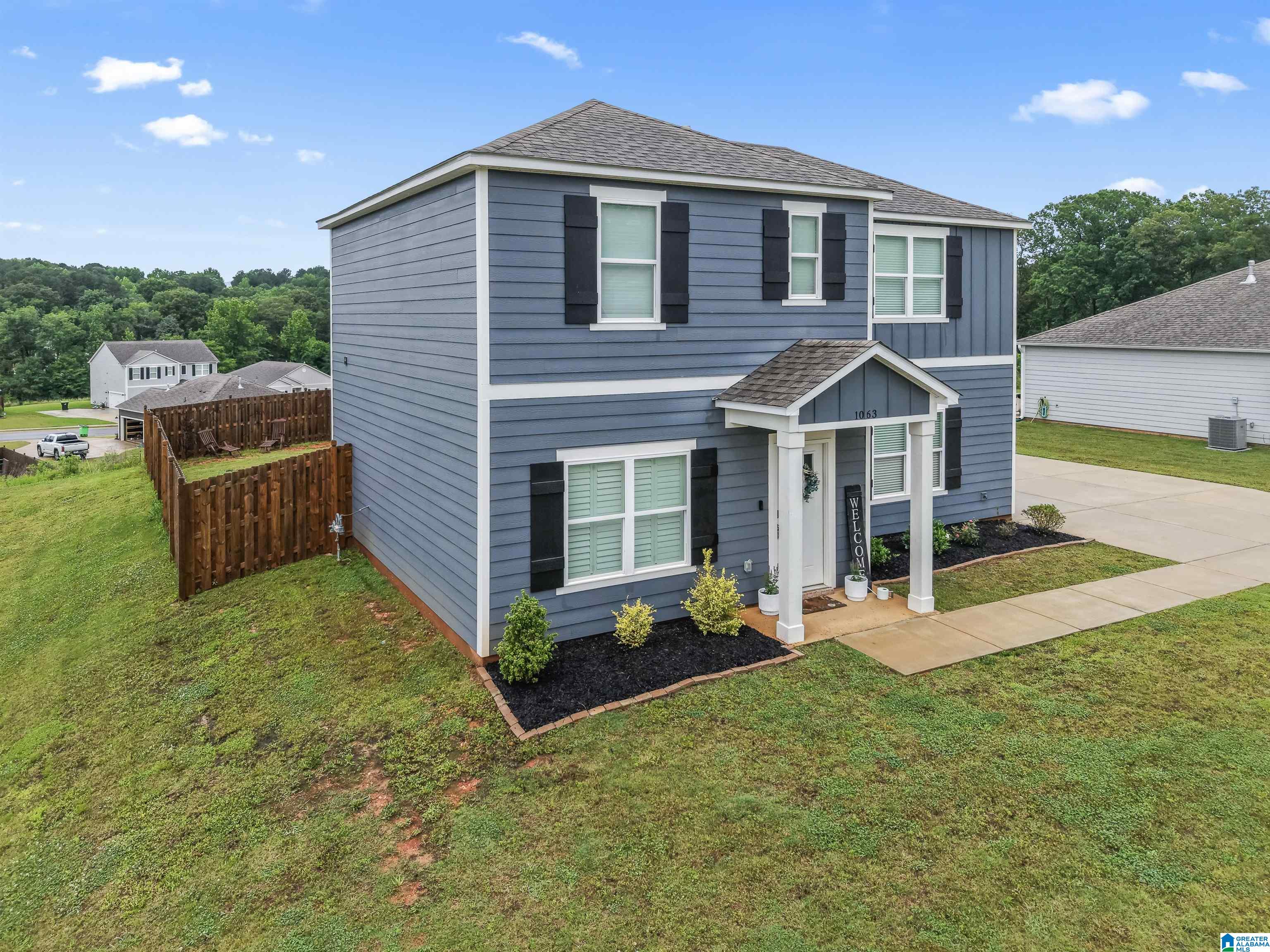 1063 ARCHERS TRAIL EAST