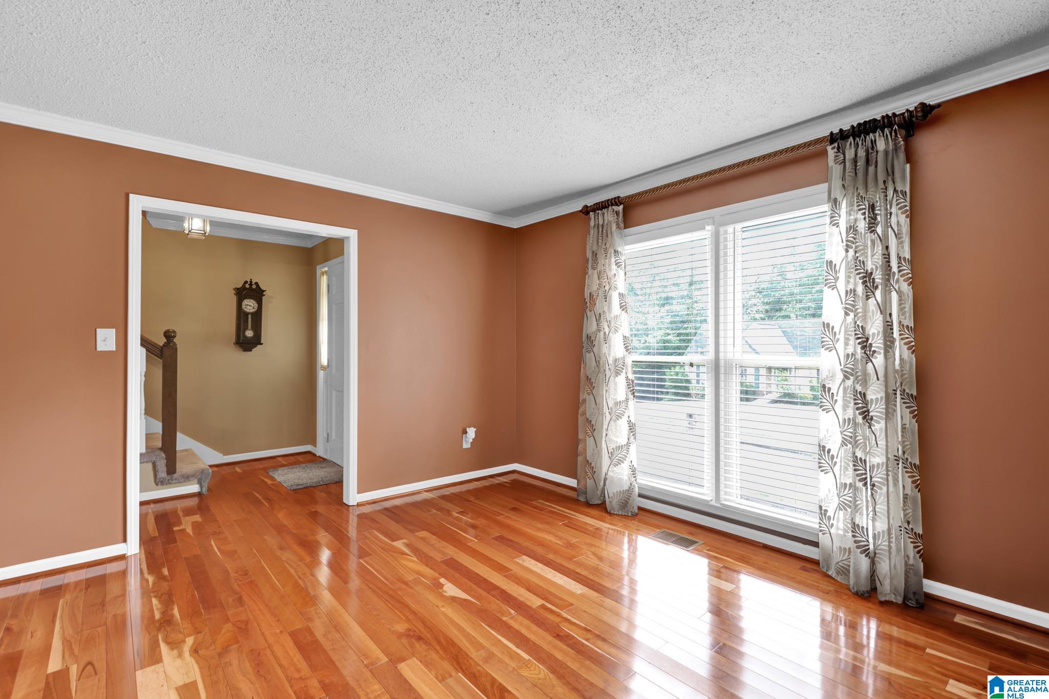 916 WOODBROOK ROAD