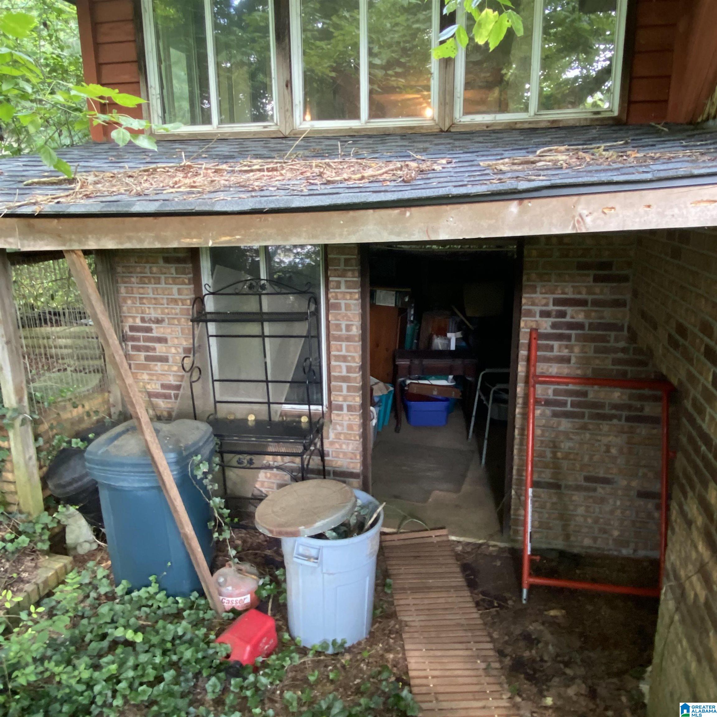 5777 CENTER ROAD