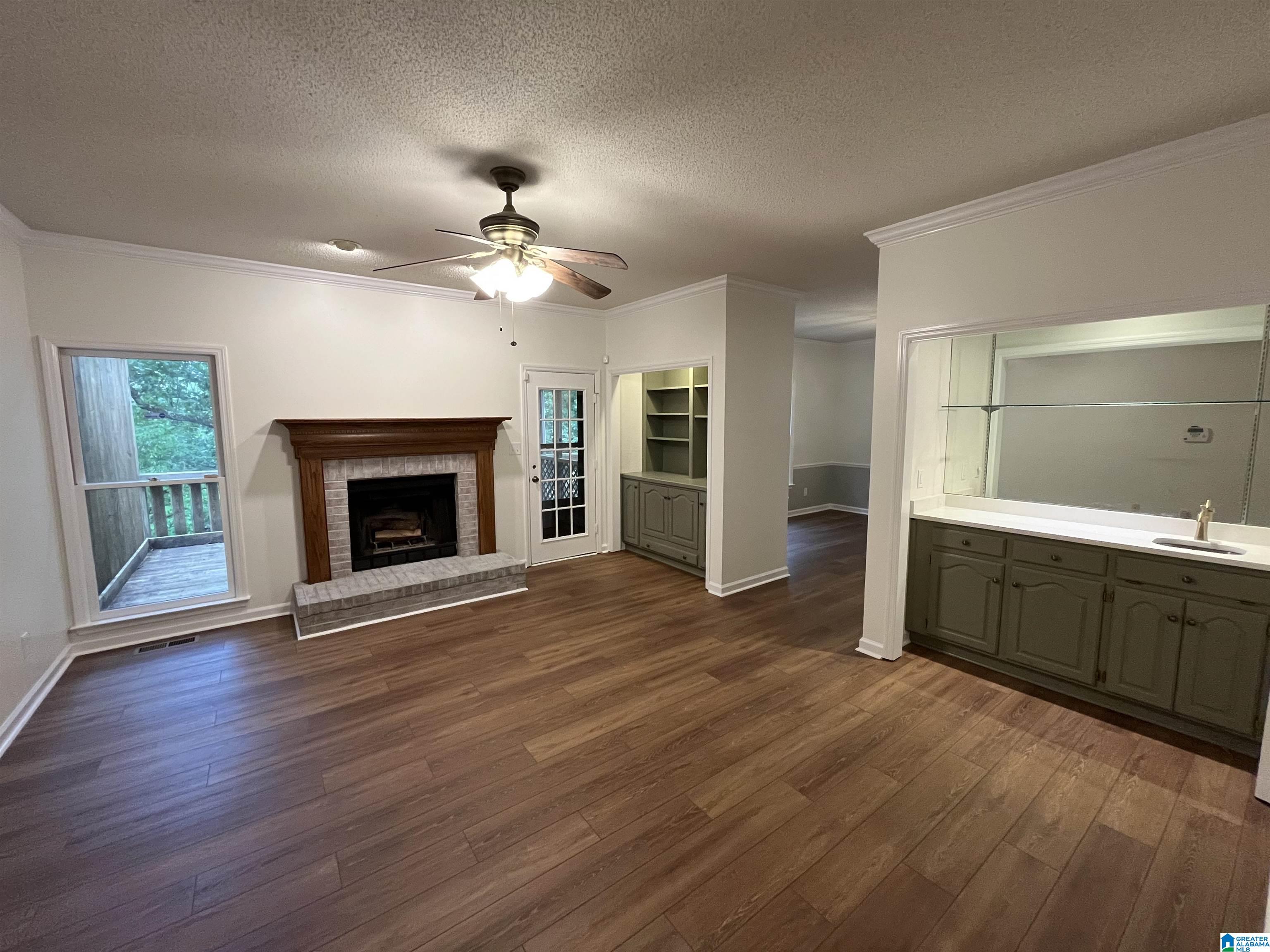 3041 OLD STONE DRIVE