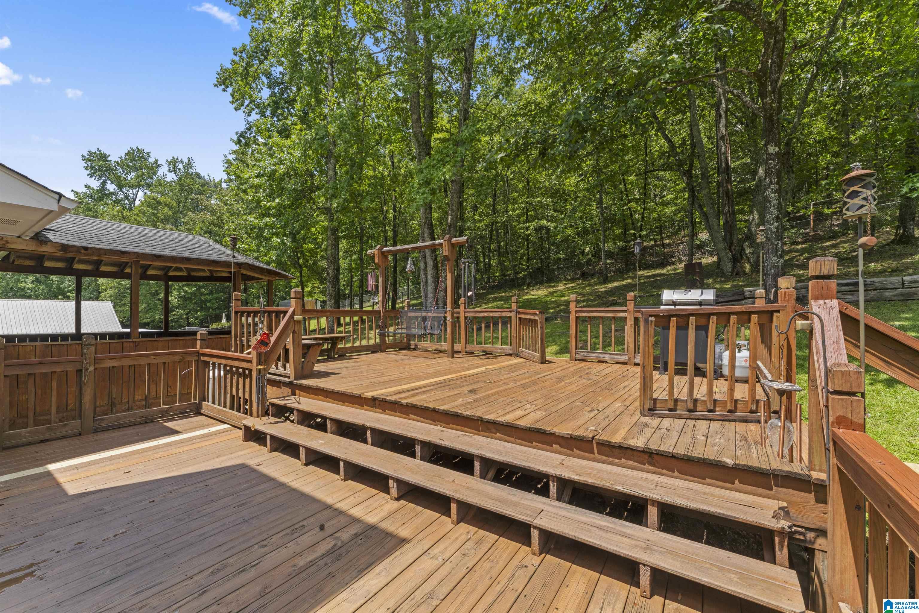 1114 ROCK CREST DRIVE