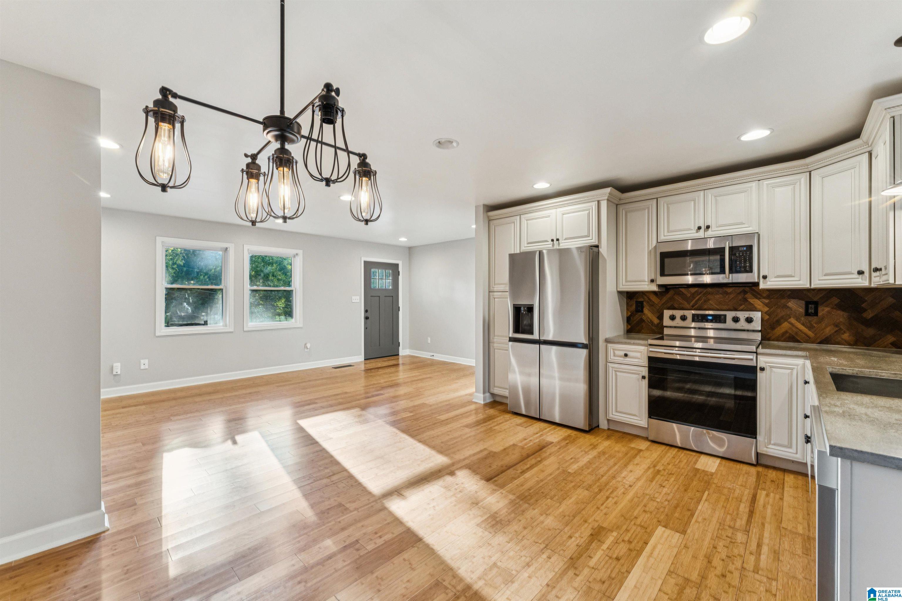 102 LYNN DRIVE