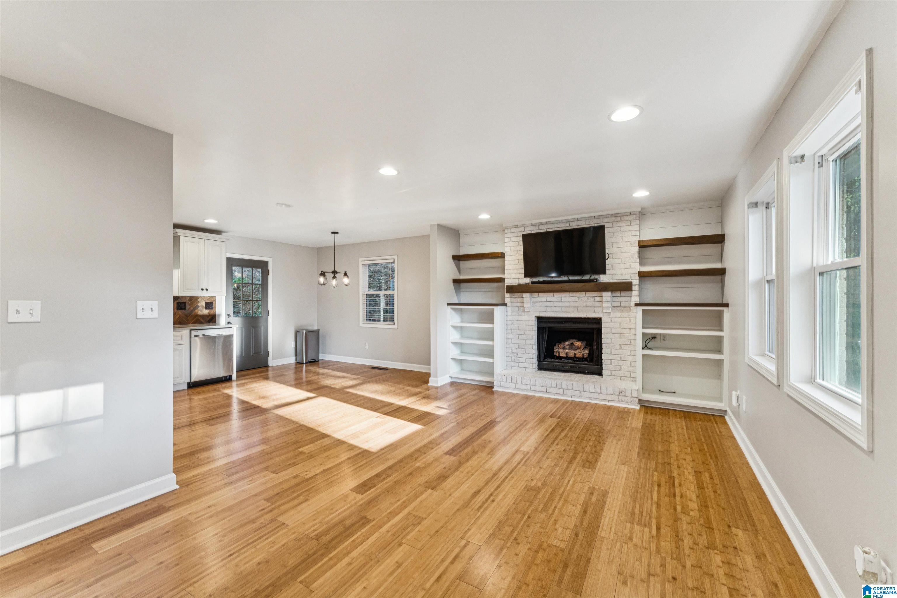 102 LYNN DRIVE