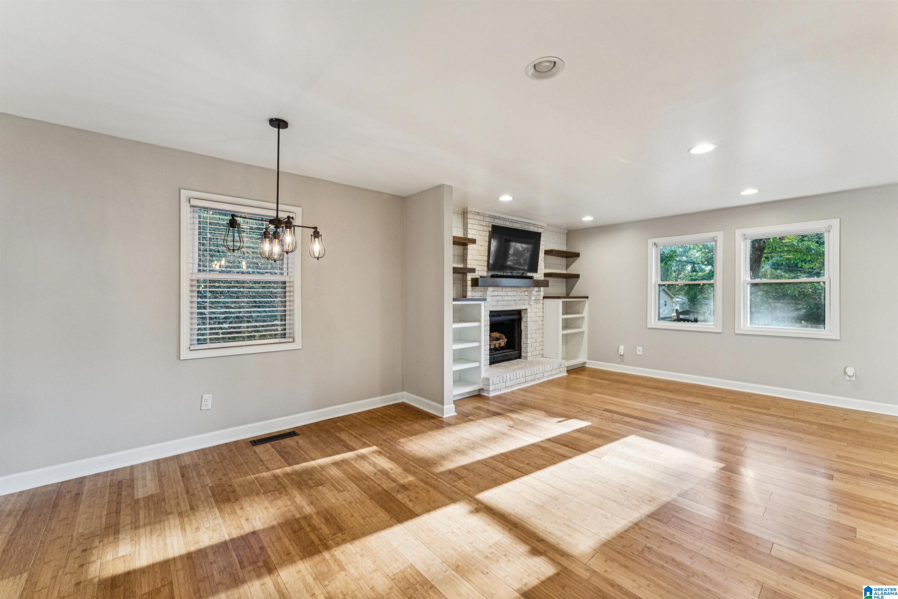 102 LYNN DRIVE