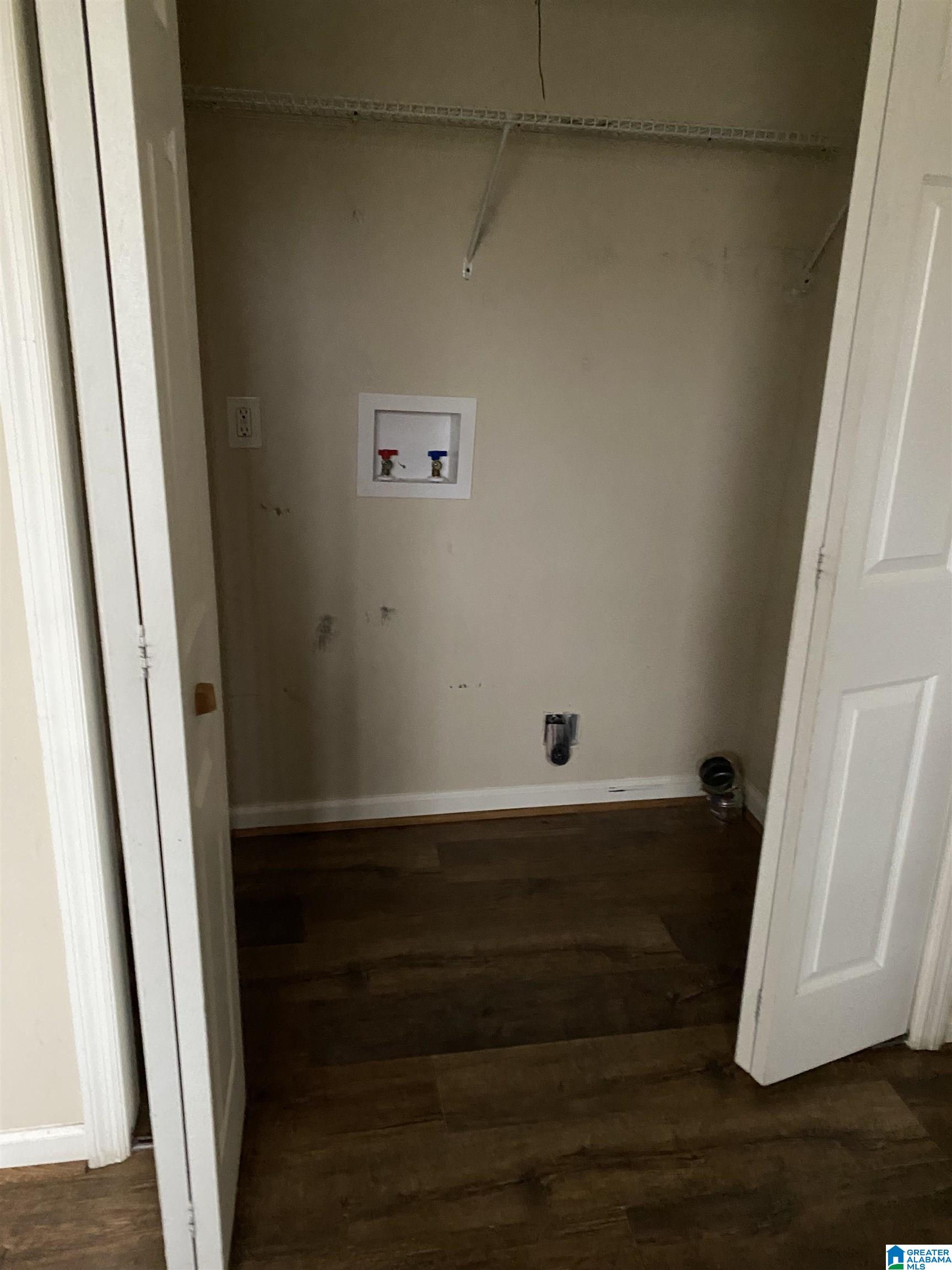 7659 HENRY ELLEN ROAD