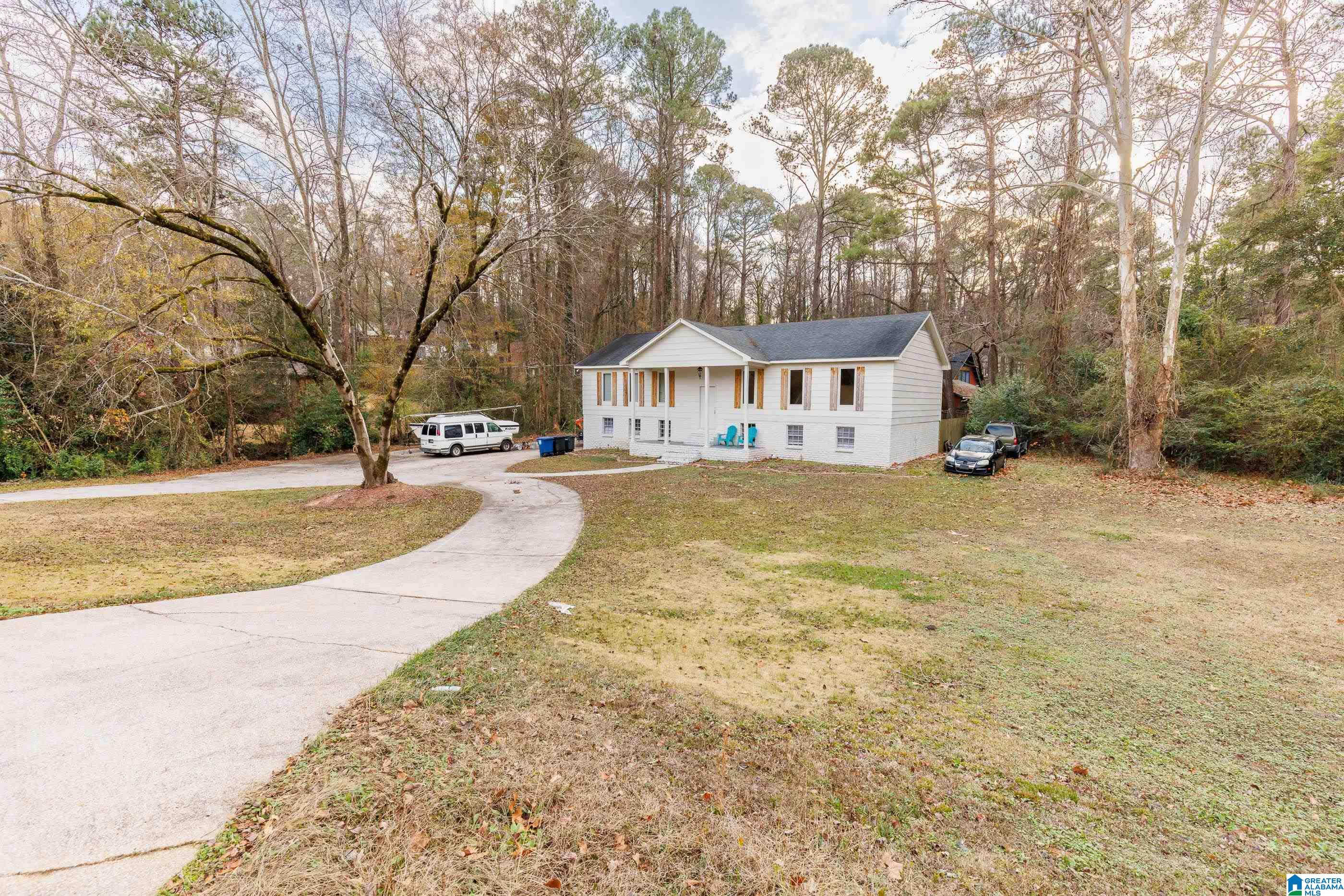 3400 LOCH RIDGE DRIVE