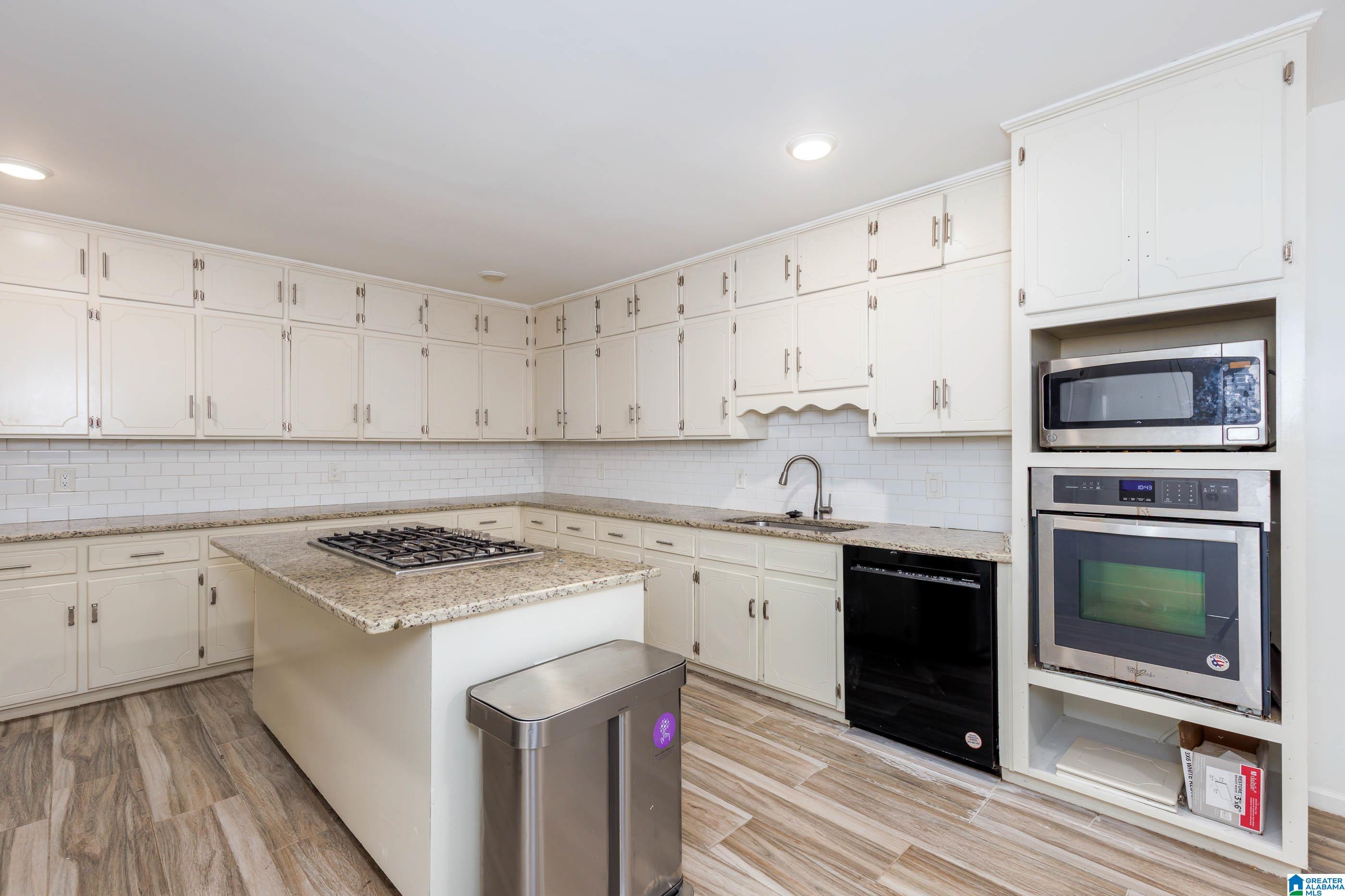 3400 LOCH RIDGE DRIVE