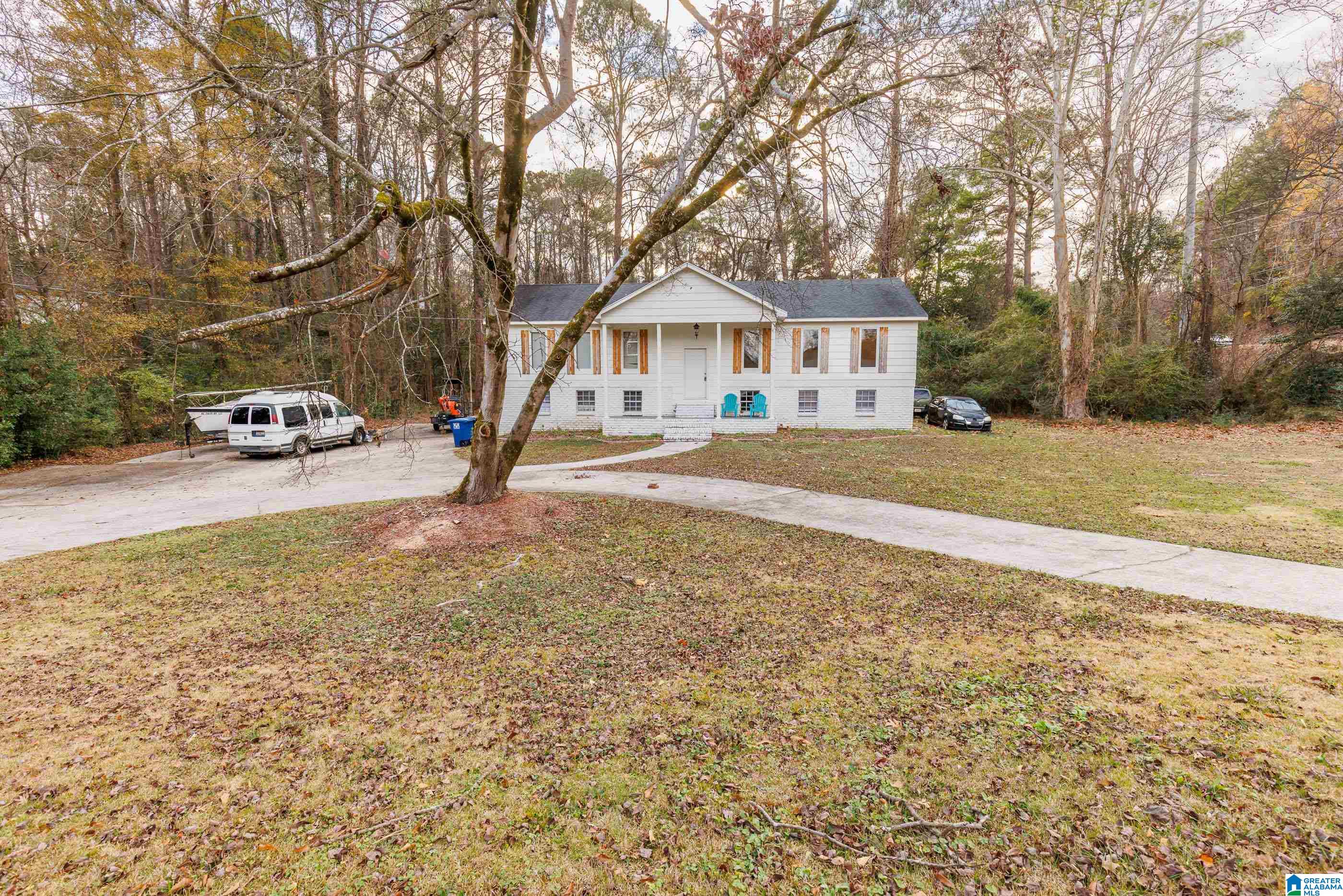 3400 LOCH RIDGE DRIVE