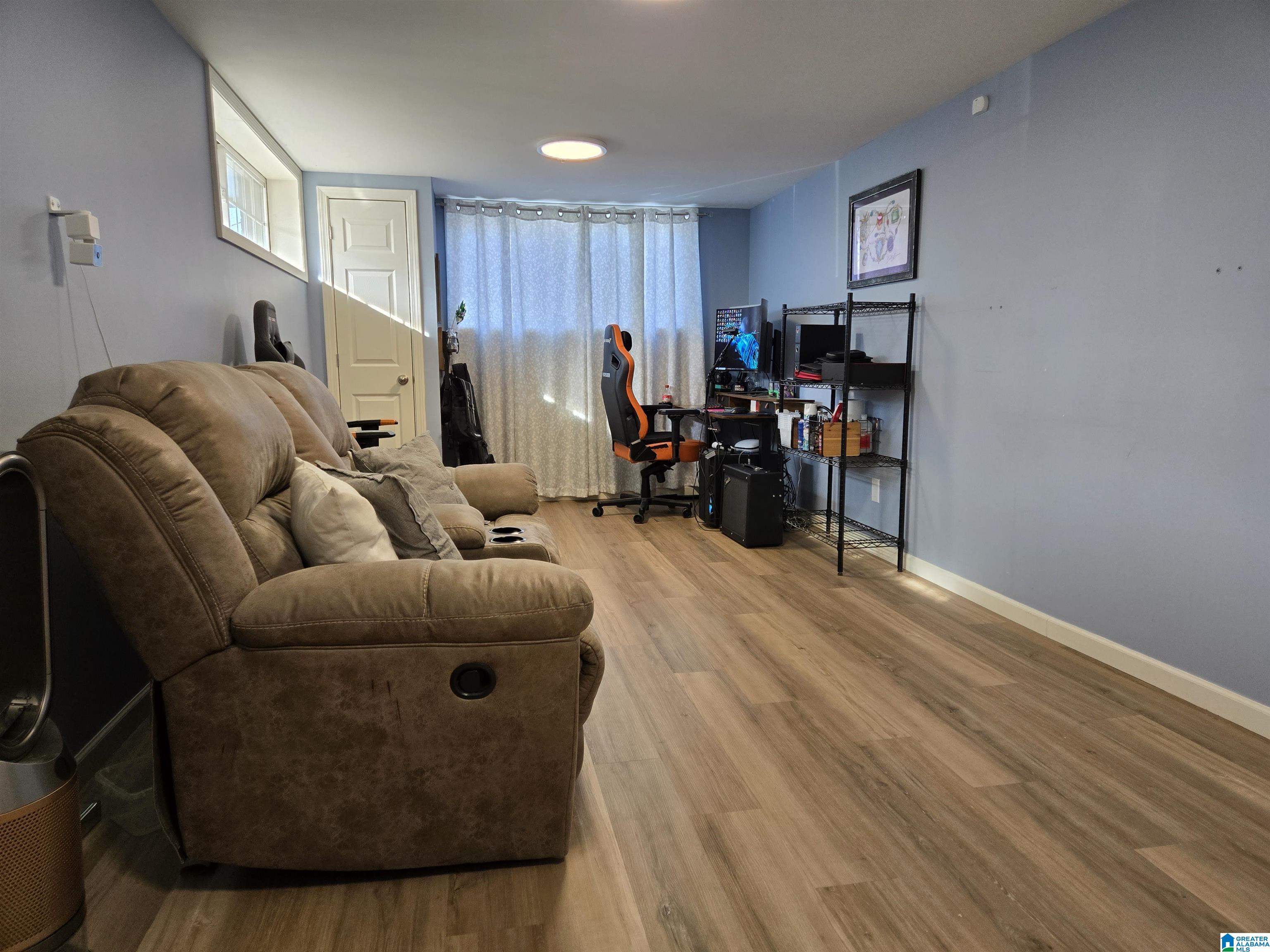115 2ND STREET N