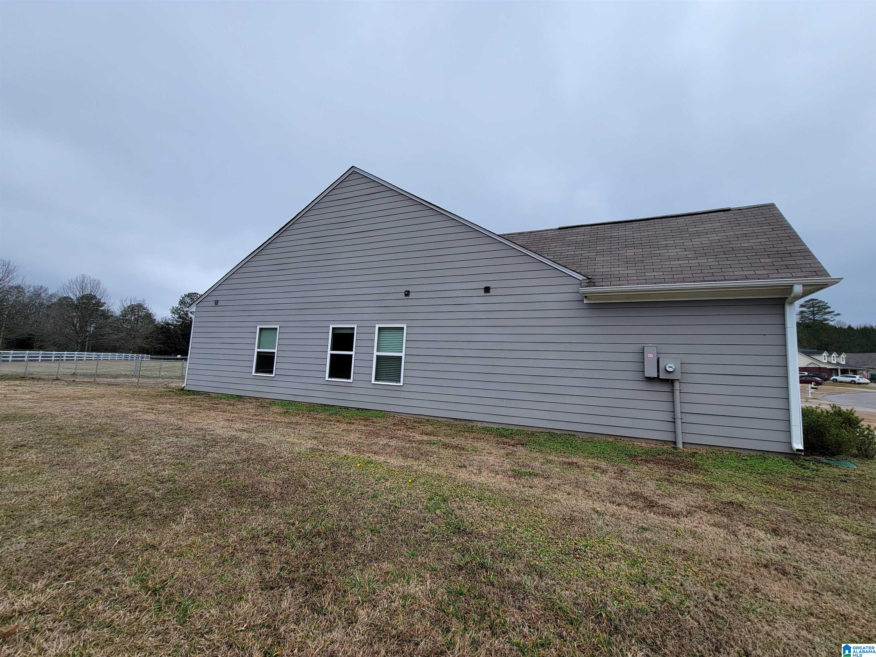 25 SMITH GLEN DRIVE