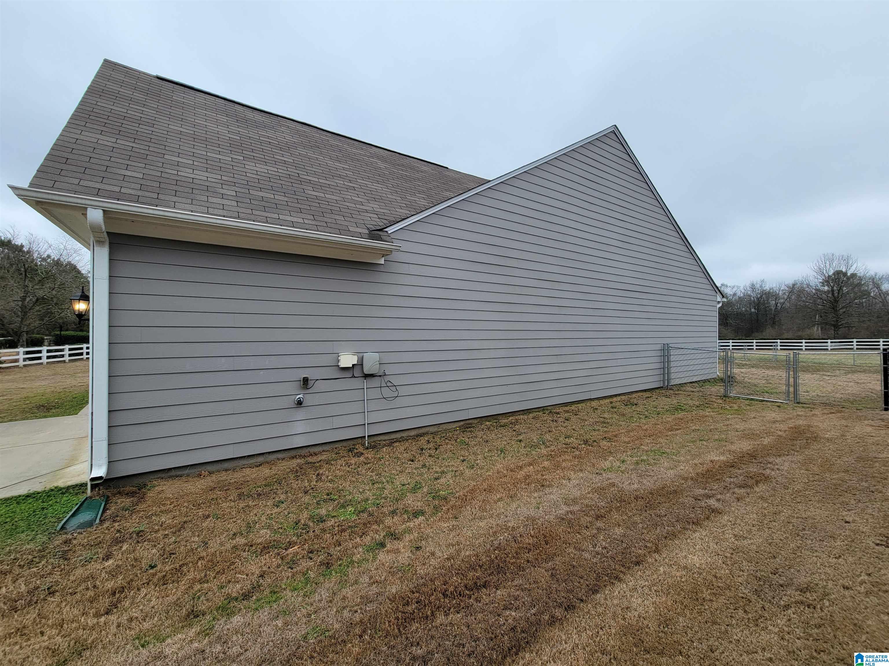 25 SMITH GLEN DRIVE