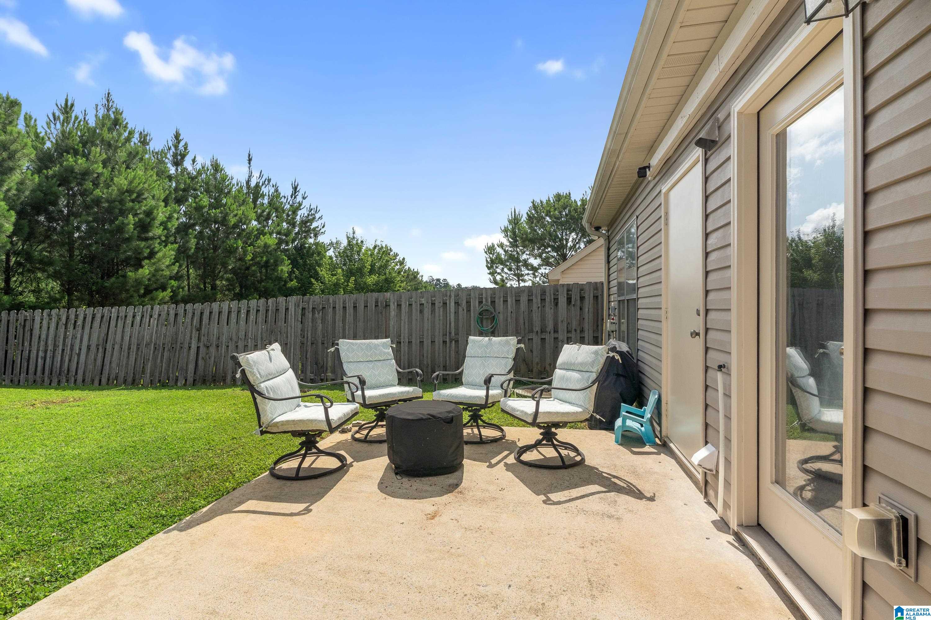 554 VILLAGE SPRINGS LANE