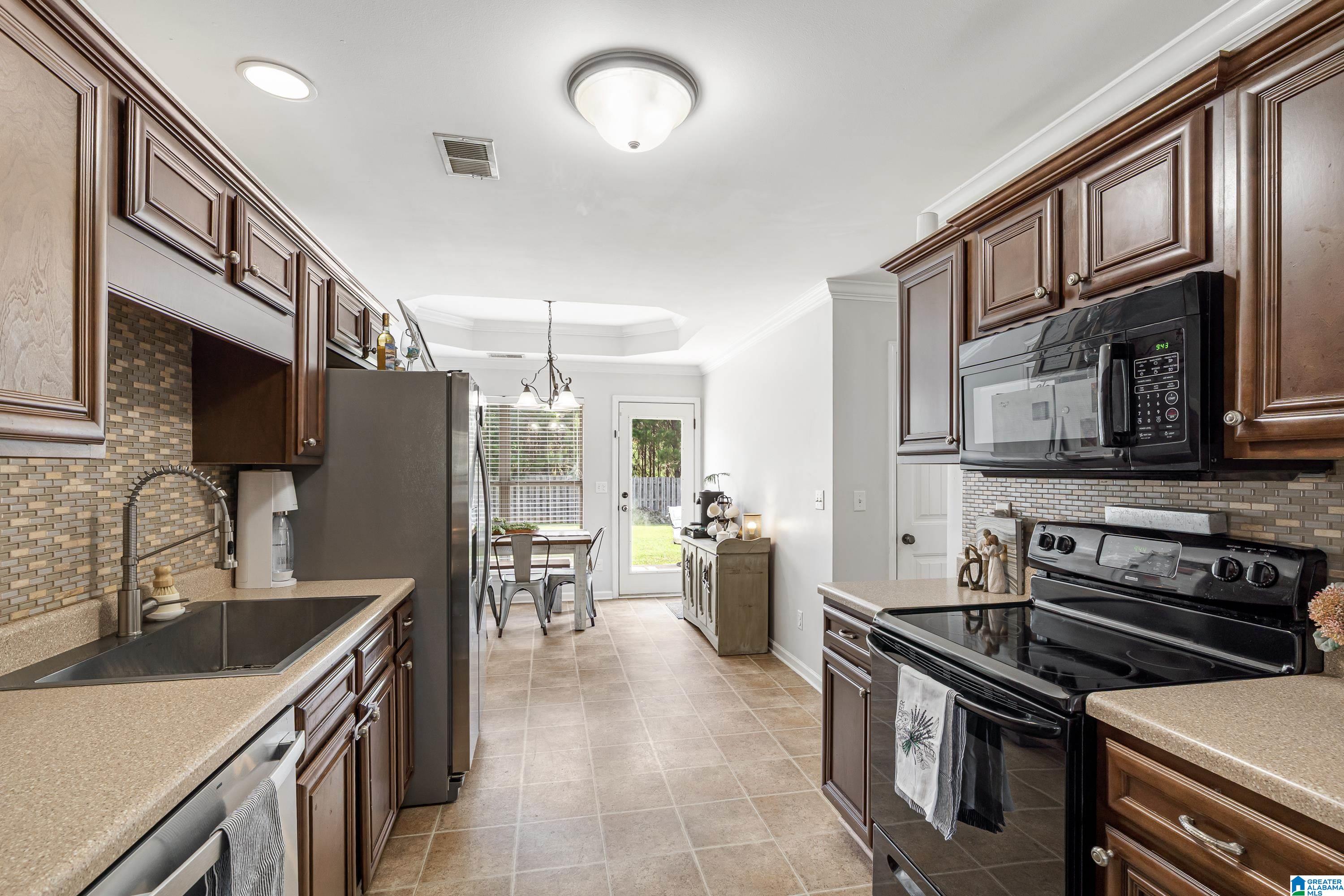 554 VILLAGE SPRINGS LANE