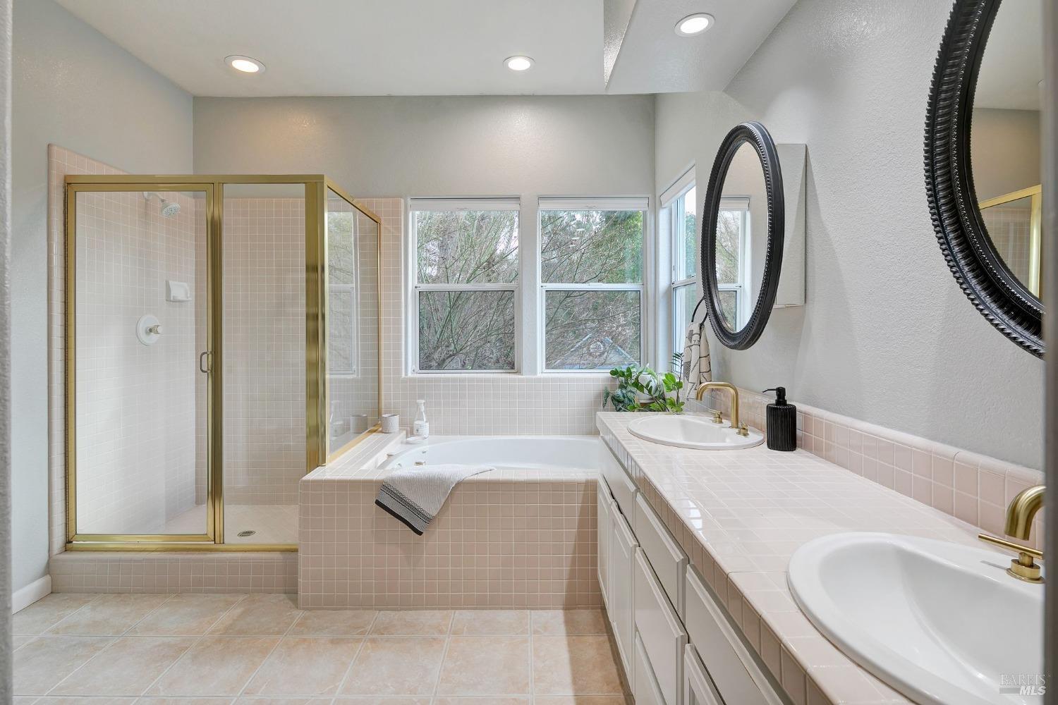 4744 Devonshire Place